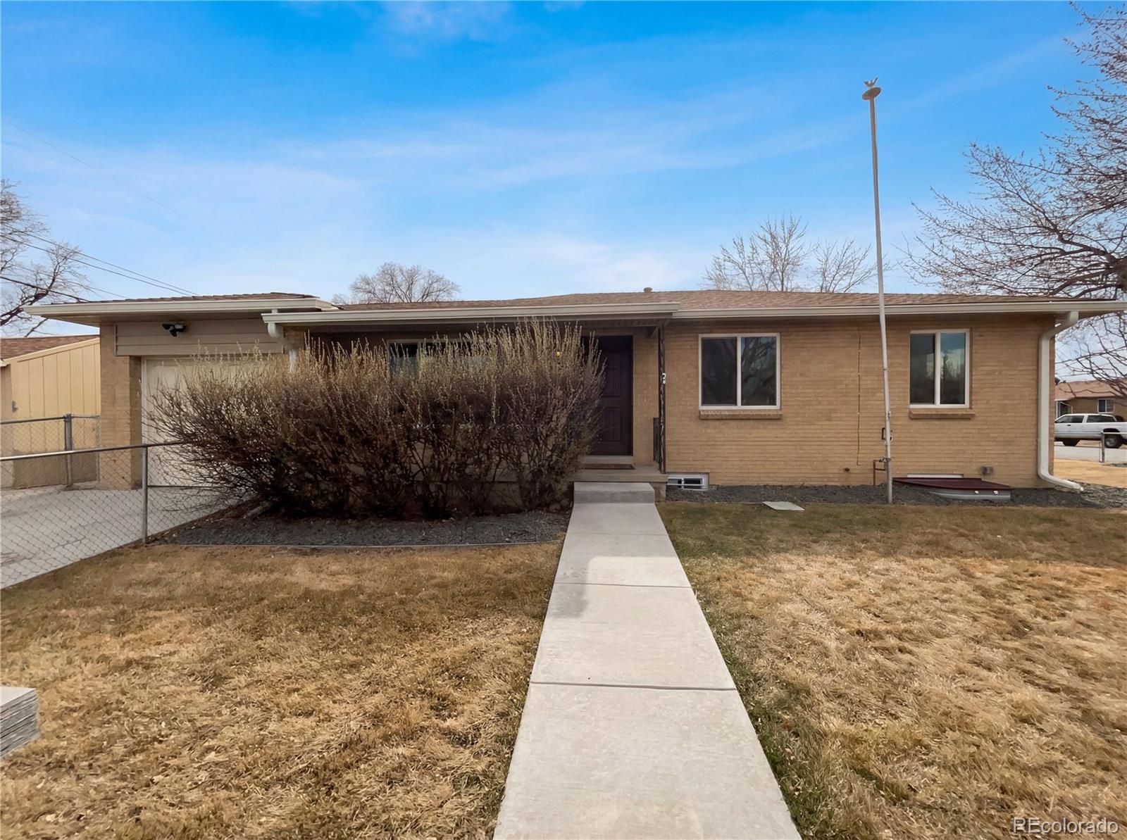 Cloverdale Lakewood Home | MLS #: 81231345790 W Louisiana Avenue, Lakewood Beds: 4 Baths: 2 Price: $520,000
