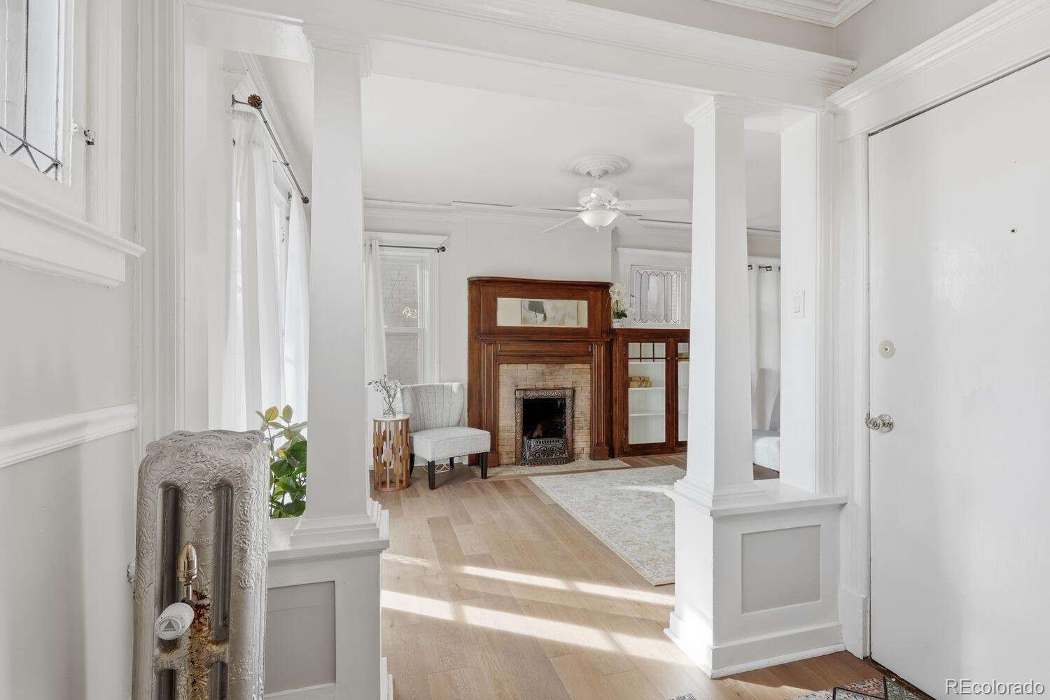 Capital Hill Denver Condo / Townhome | MLS #: 65145891209 N Pearl Street 3, Denver Beds: 1 Baths: 1 Price: $359,900