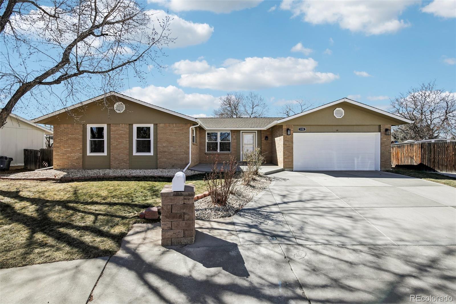 Lac Amora Broomfield Home | MLS #: 64570041151  Goldenrod Circle, Broomfield Beds: 5 Baths: 3 Price: $840,000