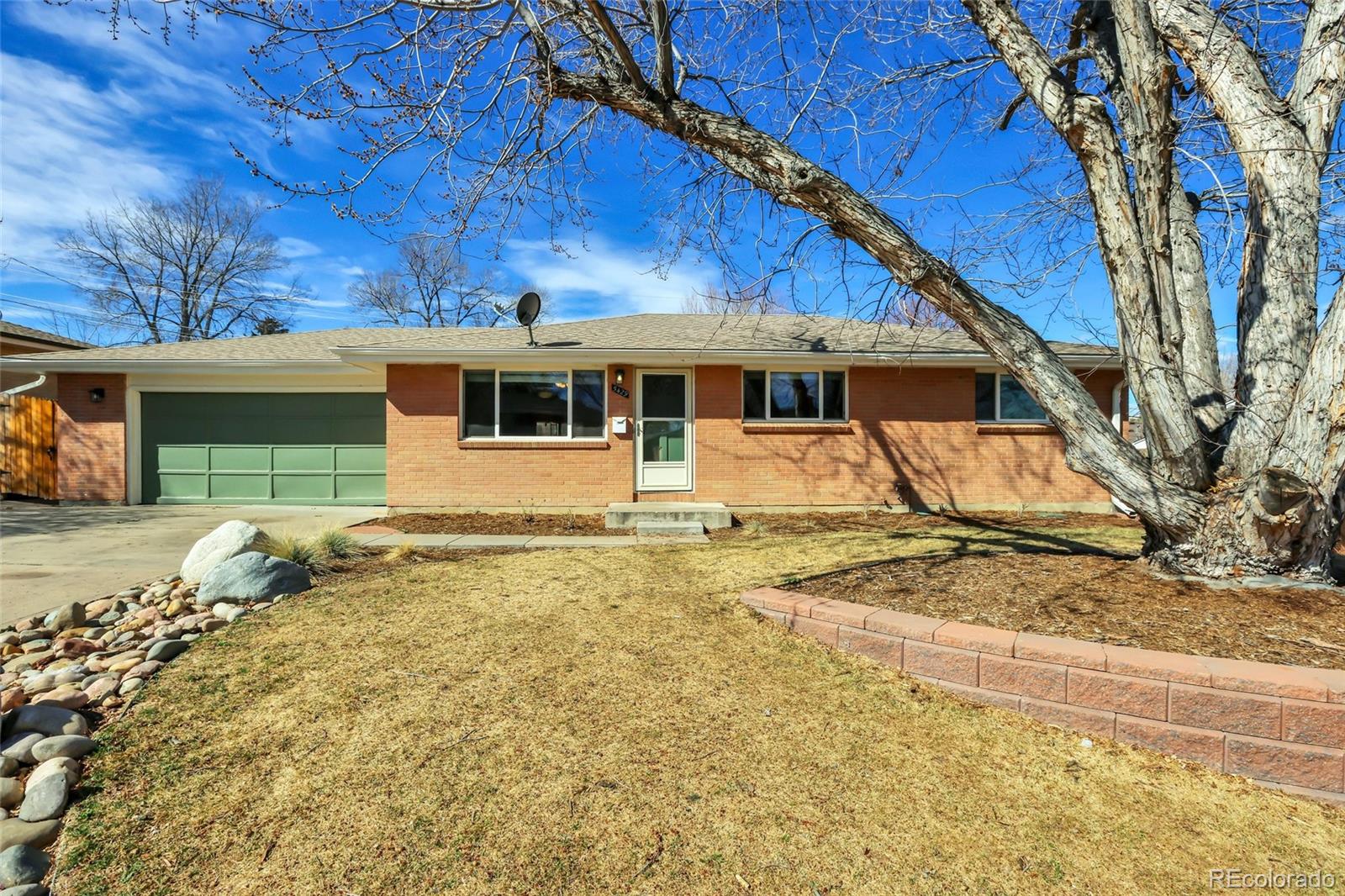 Berry Knoll Littleton Home | MLS #: 73202945429 S Lakeview Way, Littleton Beds: 4 Baths: 2 Price: $525,000