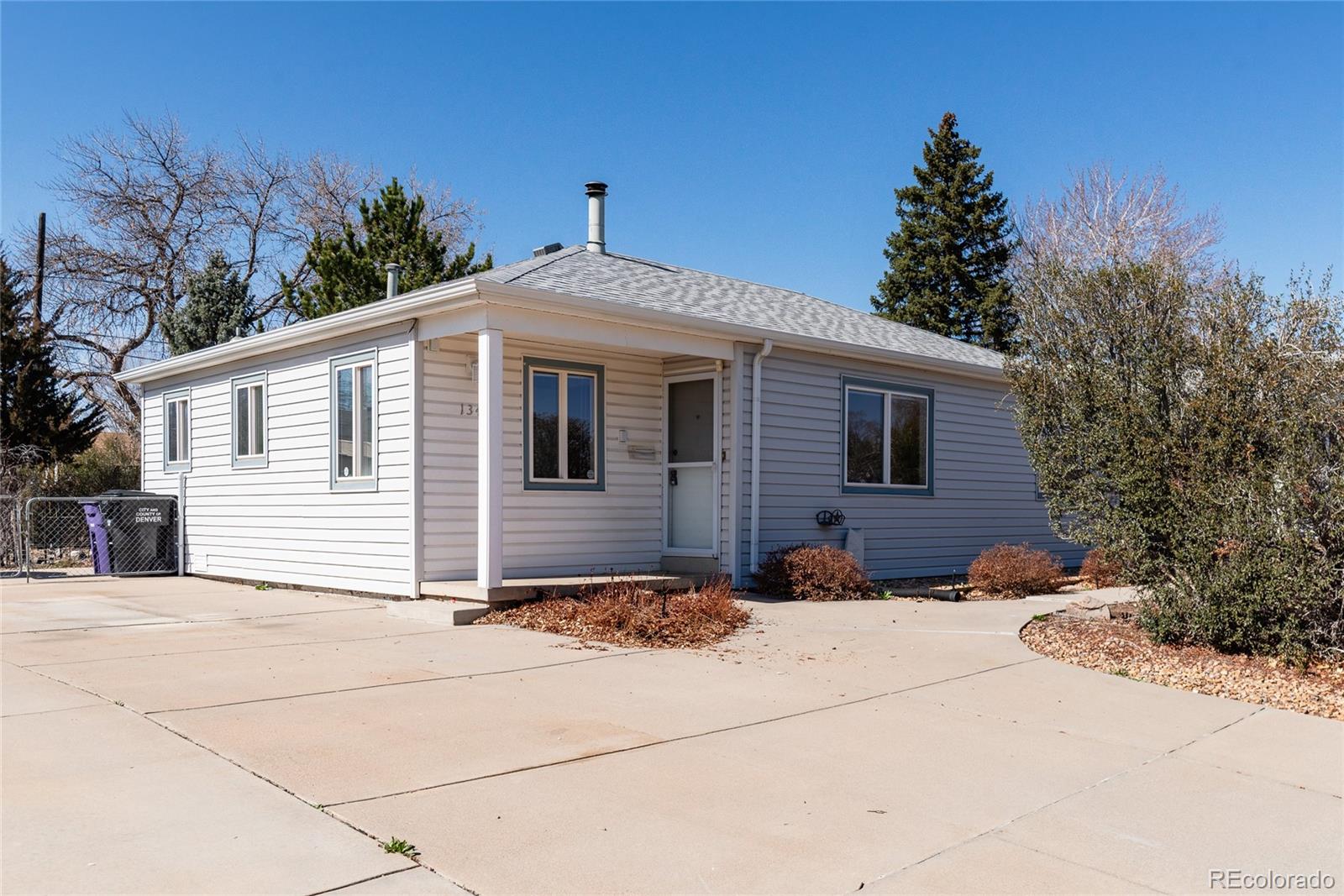 Mar Lee Denver Home | MLS #: 45257841345 S Utica Street, Denver Beds: 3 Baths: 1 Price: $405,000