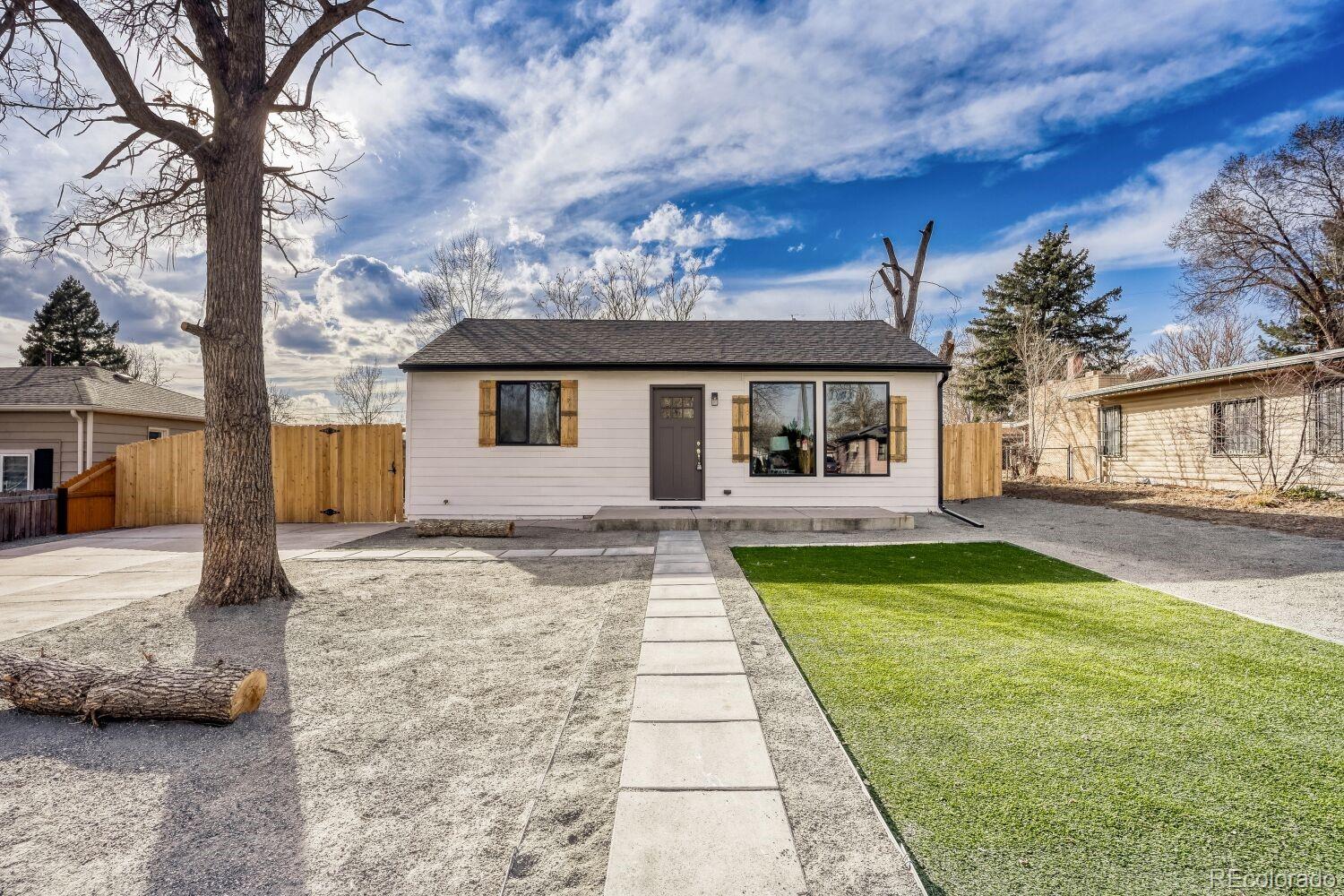 Mississippi Heights Denver Home | MLS #: 24838421165 S Winona Court, Denver Beds: 3 Baths: 2 Price: $499,999
