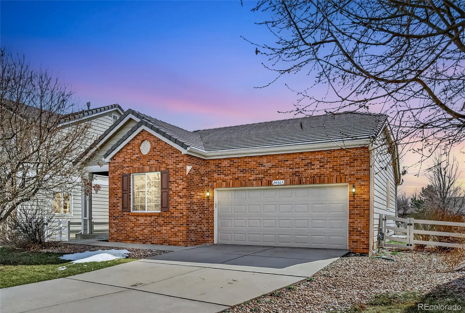Murphy Creek Aurora Home | MLS #: 996473624666 E Arizona Circle, Aurora Beds: 4 Baths: 3 Price: $500,000