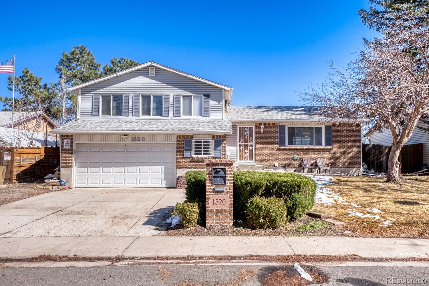 Willow Park Aurora Home | MLS #: 24454541520 S Evanston Street, Aurora Beds: 3 Baths: 3 Price: $485,000