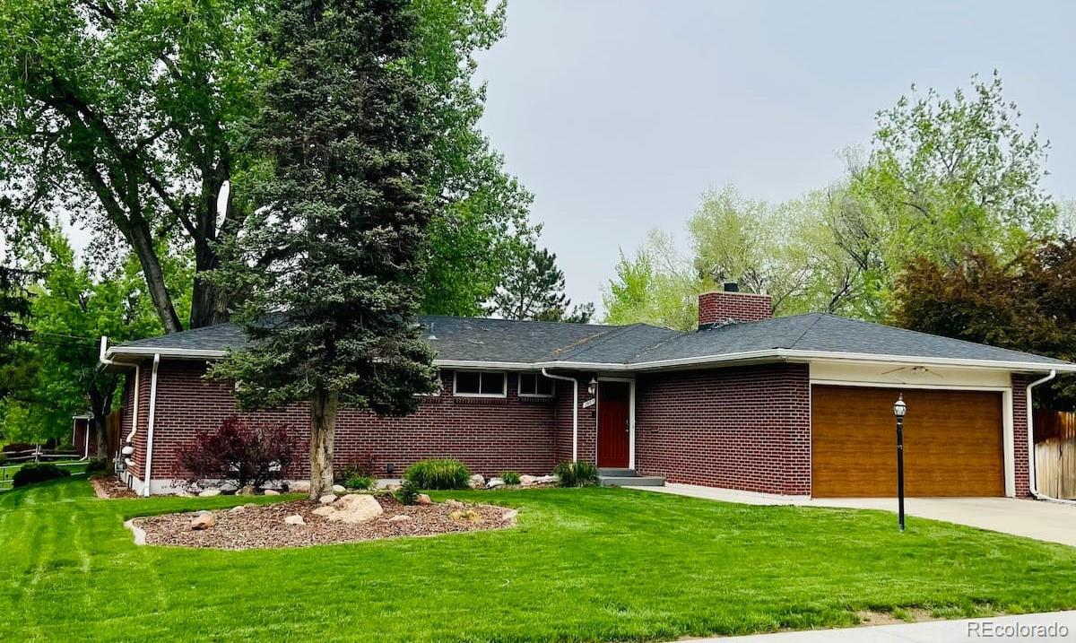 Dream House Acres Centennial Home | MLS #: 69925022907 E Euclid Place, Centennial Beds: 5 Baths: 3 Price: $815,000