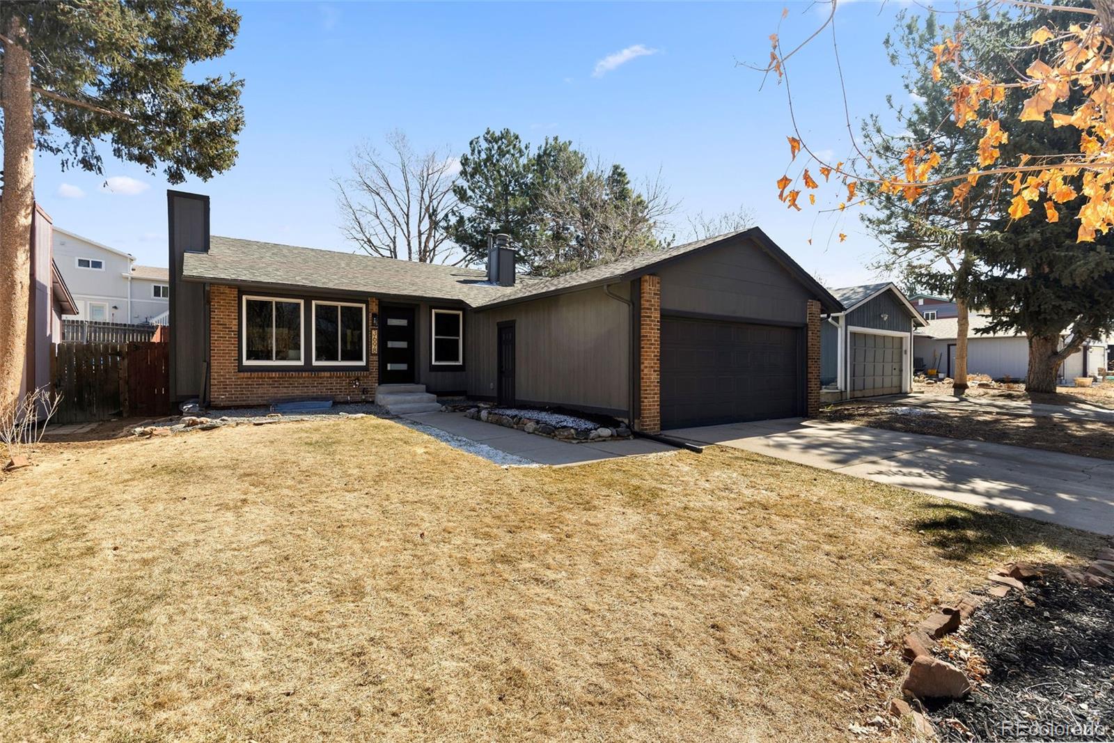 Mission Viejo Aurora Home | MLS #: 81285903698 S Norfolk Way, Aurora Beds: 6 Baths: 3 Price: $549,000