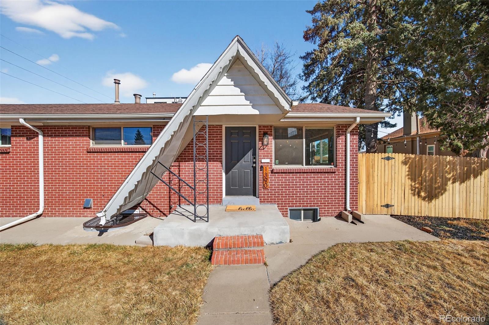 1390 xavier street, denver sold home. Closed on 2026-06-11 for $495,000.