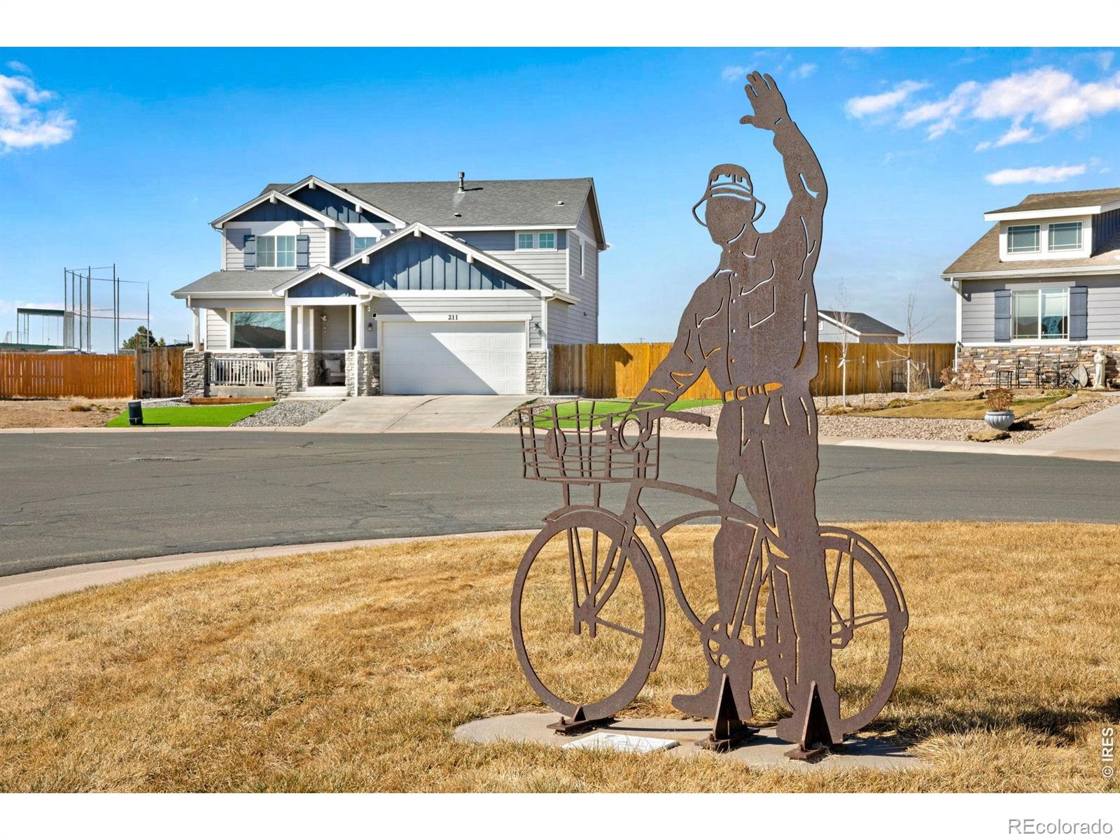 211 linden oaks drive, Ault sold home. Closed on 2026-04-24 for $545,000.