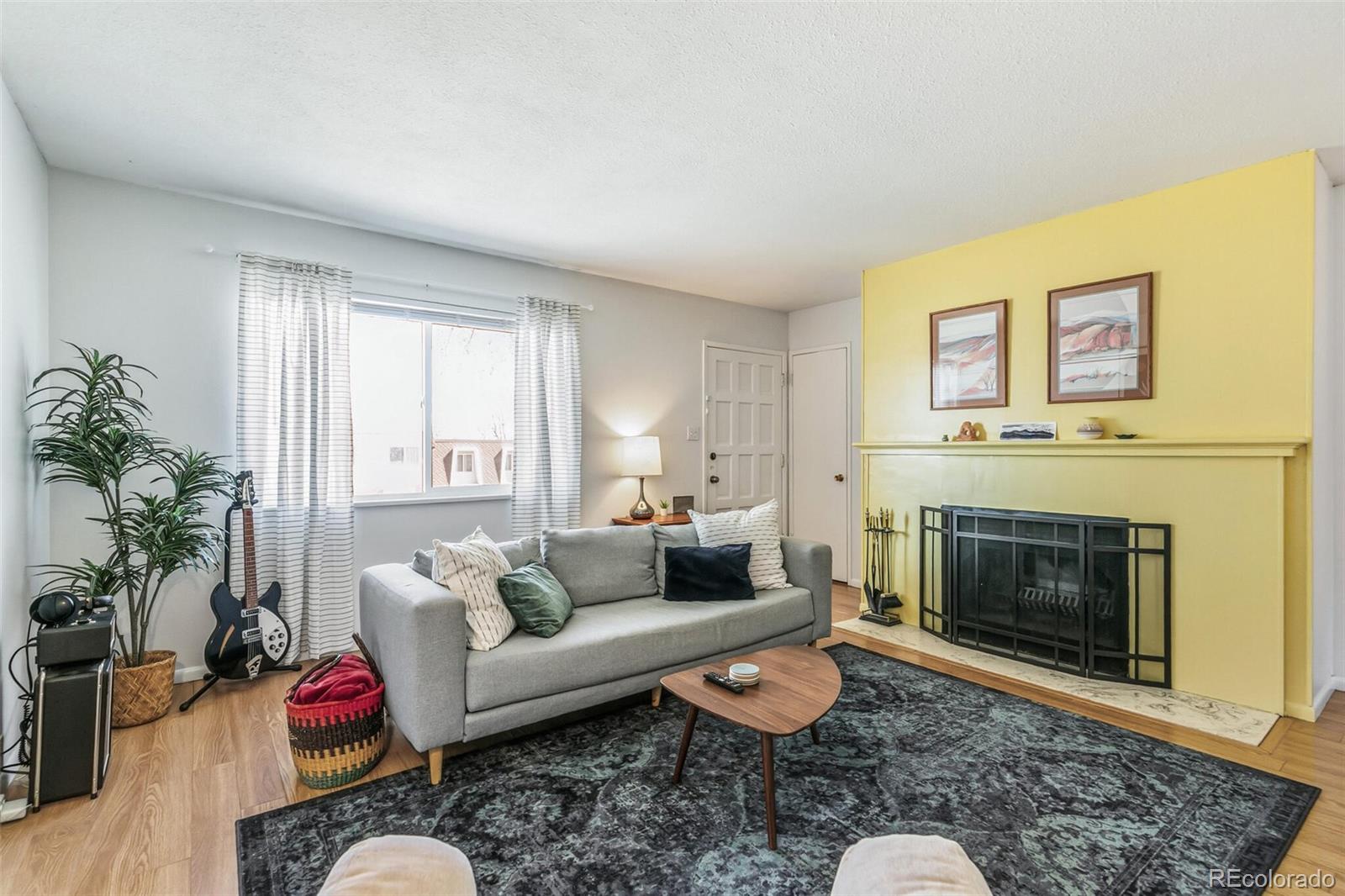 Green Mountain Lakewood Condo / Townhome | MLS #: 7952886692 S Youngfield Court , Lakewood Beds: 3 Baths: 2 Price: $400,000