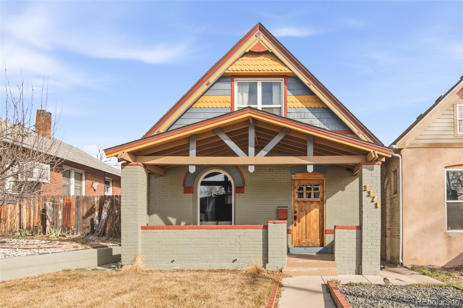 West Highland Denver Home | MLS #: 20125943371 W 32nd Avenue, Denver Beds: 2 Baths: 2 Price: $699,000