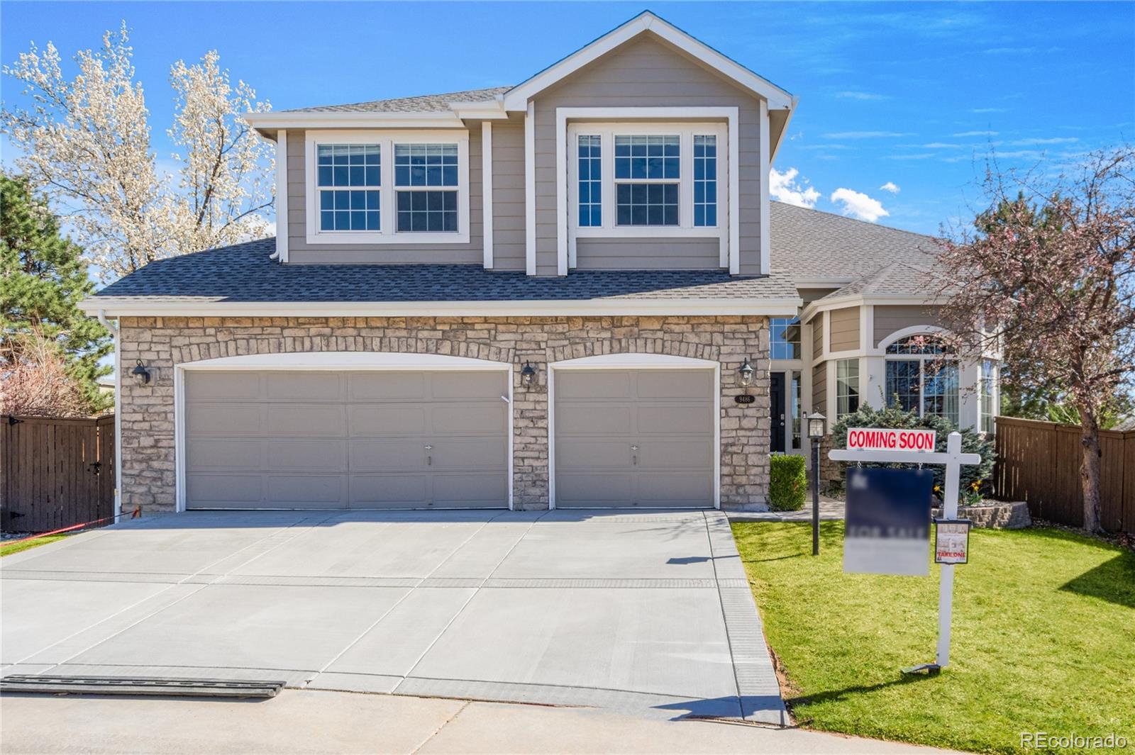  Highlands Ranch Home | MLS #: 49212269486  Autumn Ash Place, Highlands Ranch Beds: 5 Baths: 4 Price: $975,000