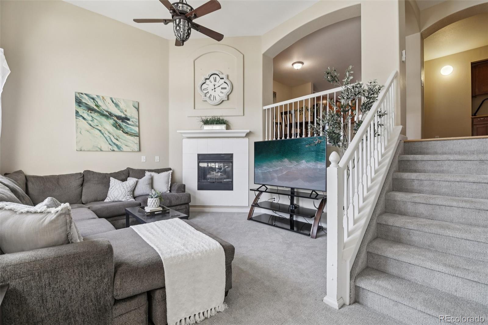Morgans Run Castle Rock Home | MLS #: 17797943712  Pecos Trail, Castle Rock Beds: 2 Baths: 3 Price: $410,000