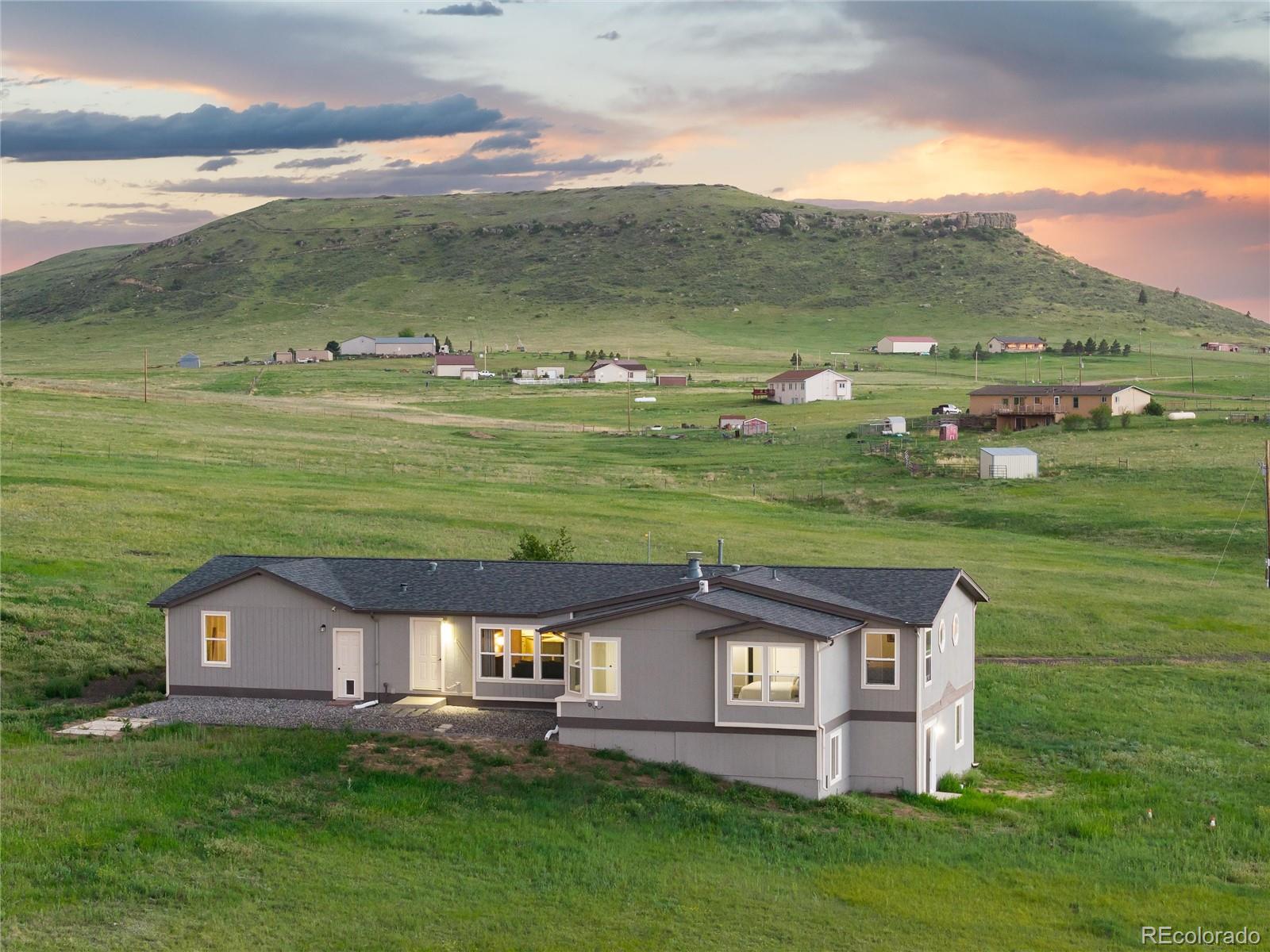  Larkspur Home | MLS #: 988955511100  Haskel Creek Road, Larkspur Beds: 4 Baths: 3 Price: $795,000