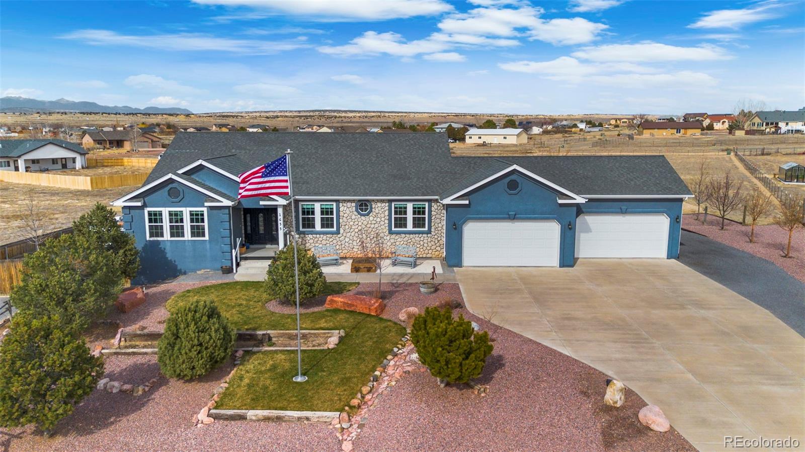  Pueblo West Home | MLS #: 49083591655 W Camino De Los Ranchos , Pueblo West Beds: 4 Baths: 4 Price: $617,000