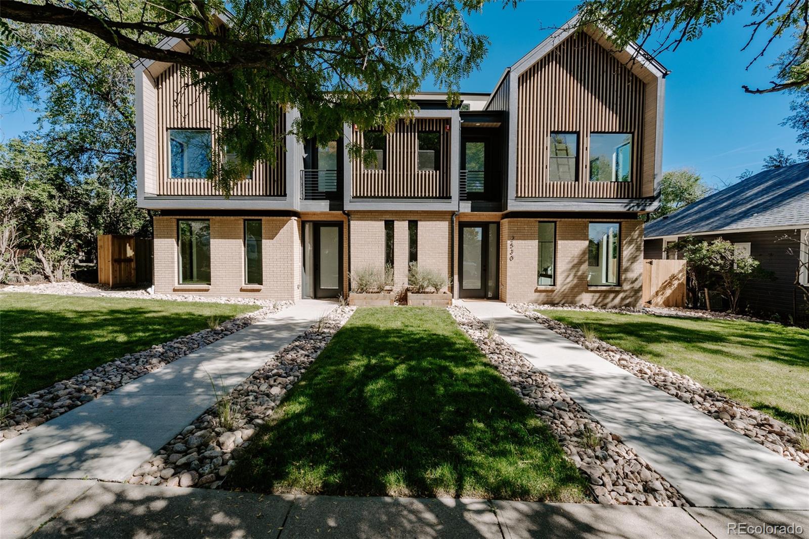 2530 chase , Edgewater sold home. Closed on 2026-06-01 for $1,285,000.