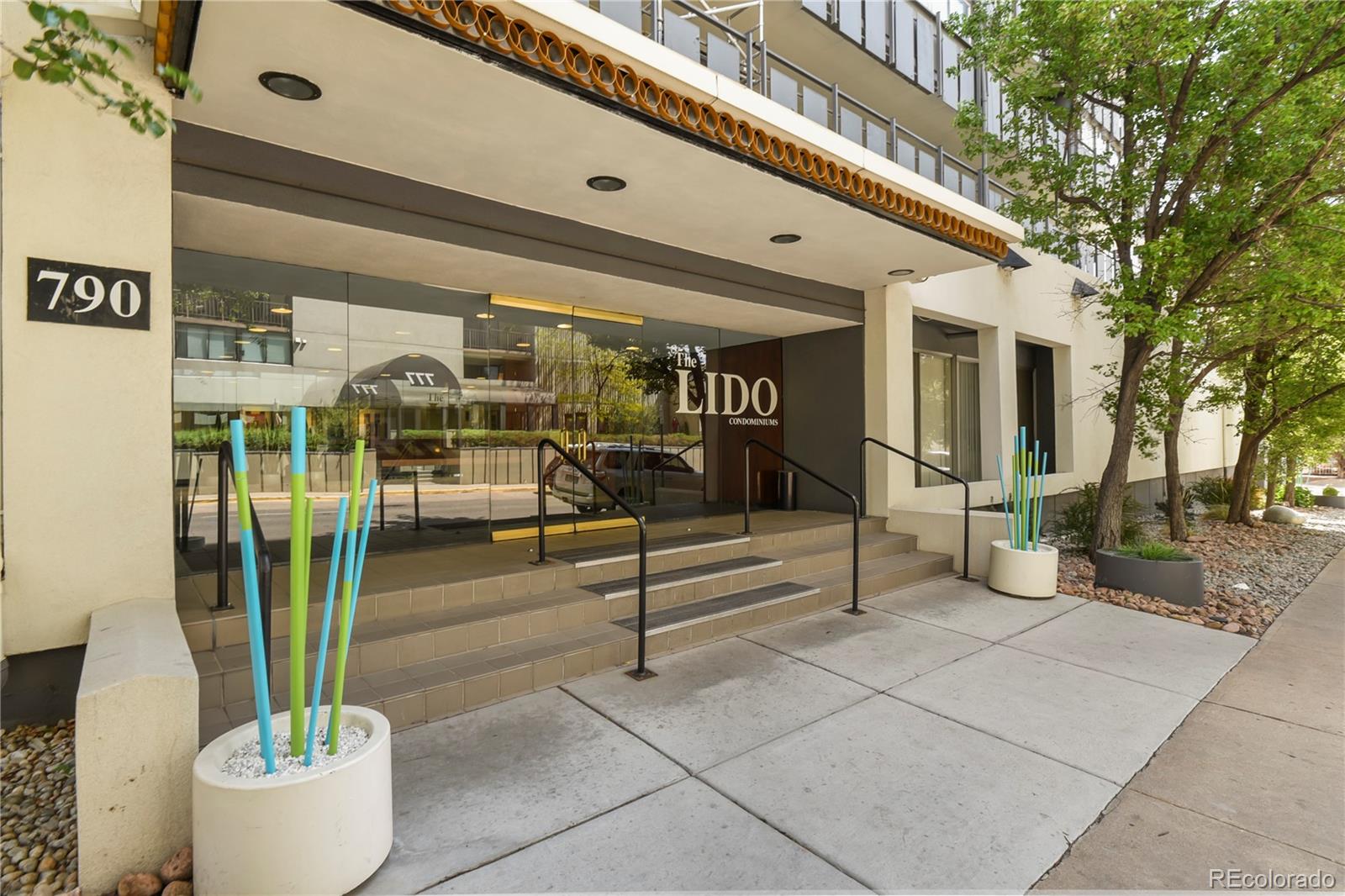 790 n washington street, Denver sold home. Closed on 2026-06-30 for $270,000.