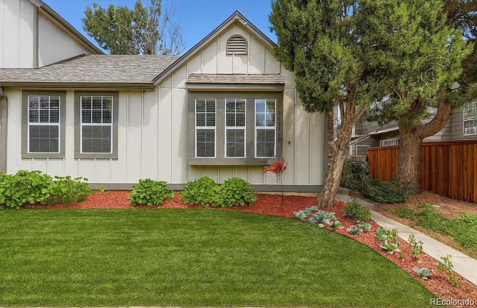 Discovery At Smoky Hill Aurora Condo / Townhome | MLS #: 312617116953 E Whitaker Drive F, Aurora Beds: 2 Baths: 1 Price: $260,000