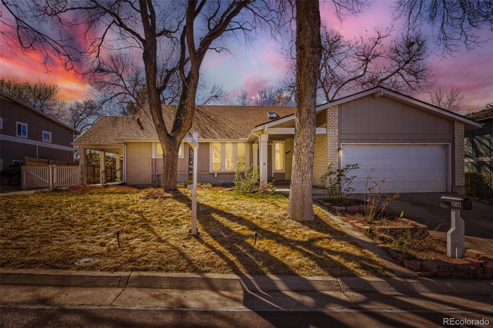 10871  vrain street, Westminster sold home. Closed on 2026-05-27 for $570,000.