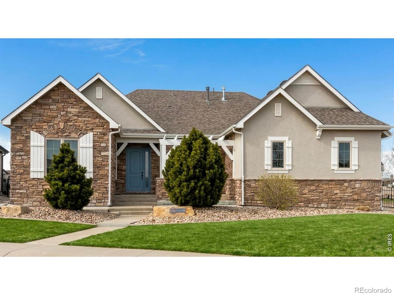 Highland Meadows Golf Course Windsor Home | MLS #: 45678910538186223  Crooked Stick Drive, Windsor Beds: 5 Baths: 4 Price: $1,175,000