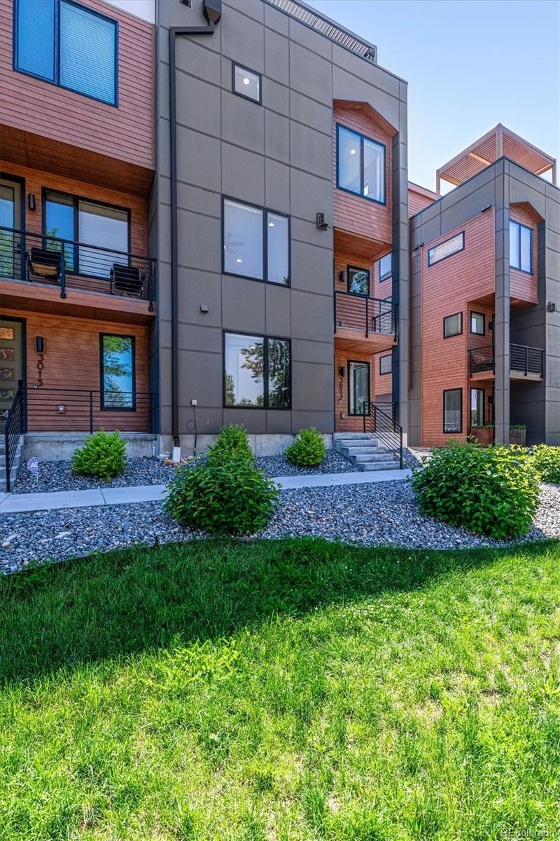 3017 w 53rd avenue, Denver sold home. Closed on 2026-05-29 for $640,000.