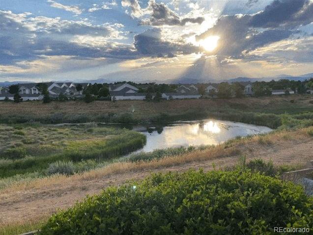 8389  pebble creek way, Highlands Ranch sold home. Closed on 2026-05-06 for $335,000.