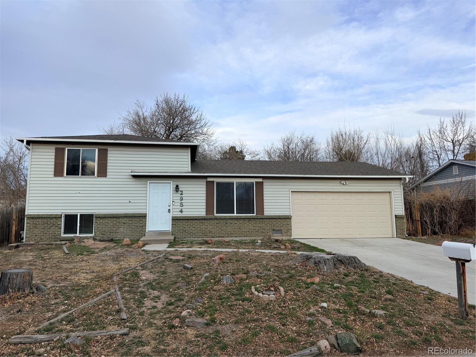 Meadowood Aurora Home | MLS #: 88601832954 S Idalia Street, Aurora Beds: 4 Baths: 2 Price: $398,950