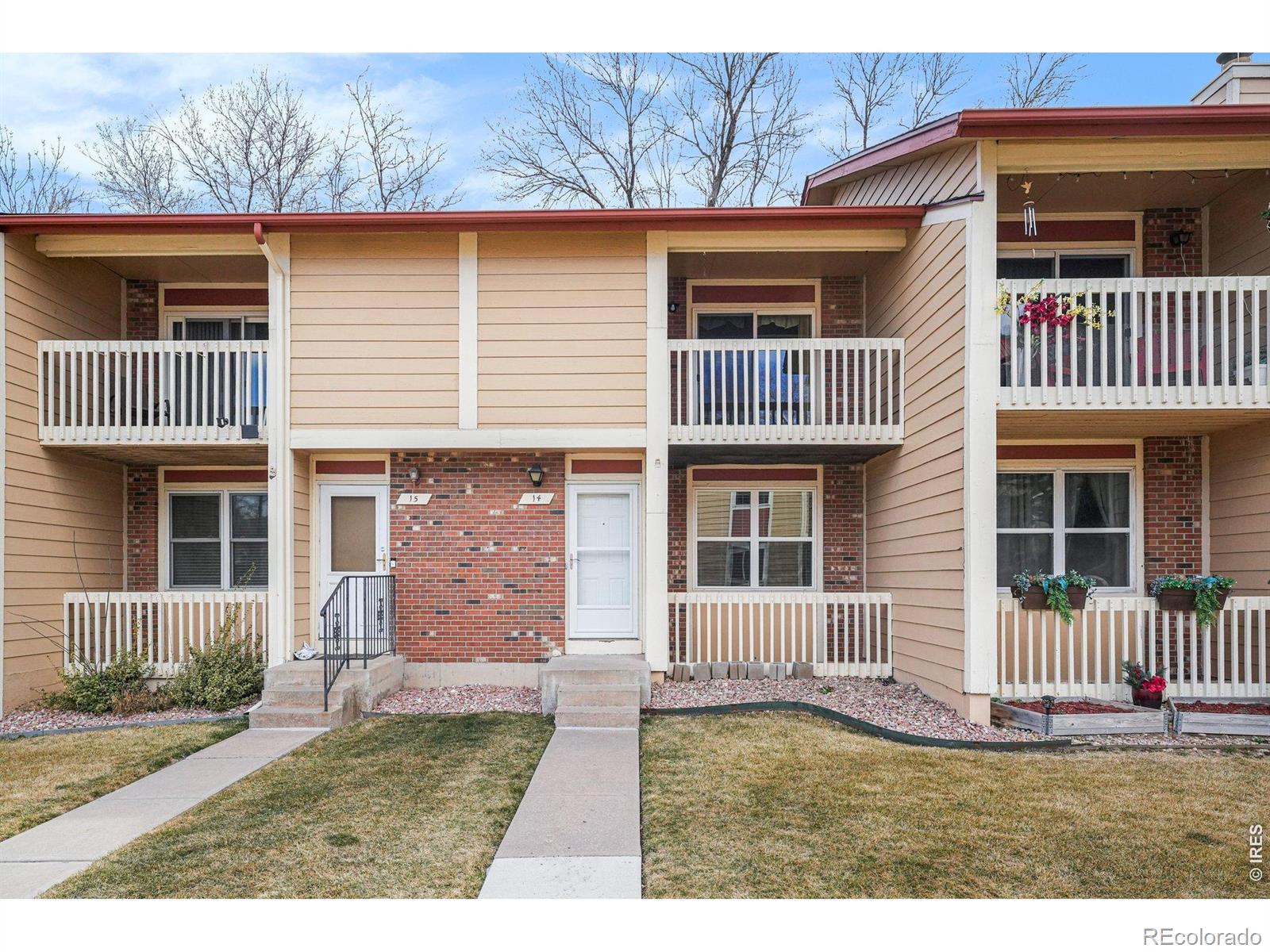  Northglenn Condo / Townhome | MLS #: 456789105387611608  Community Center Drive 14, Northglenn Beds: 2 Baths: 2 Price: $300,000