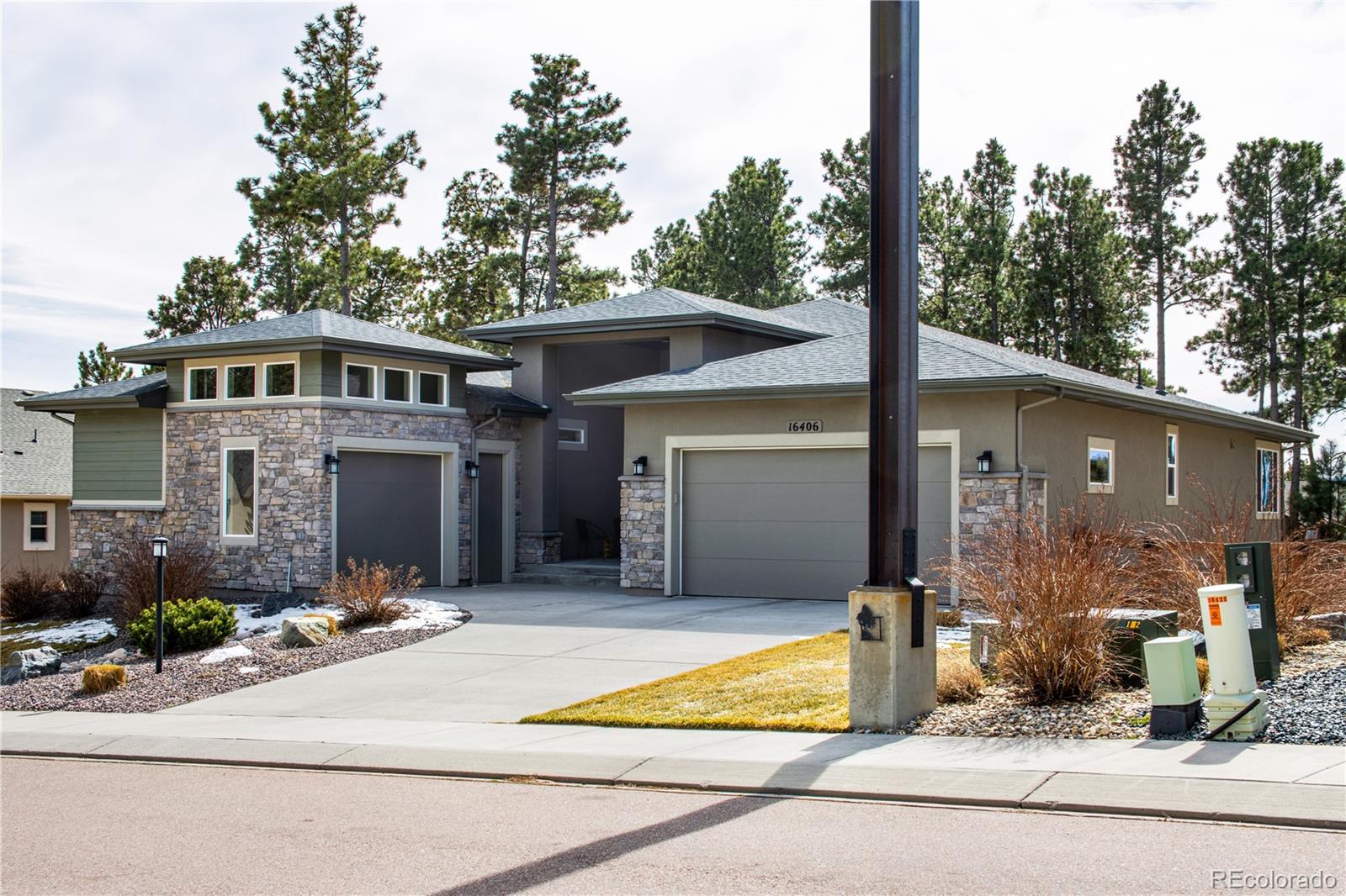  Monument Home | MLS #: 655872716406  Dancing Bear Lane, Monument Beds: 5 Baths: 5 Price: $1,300,000