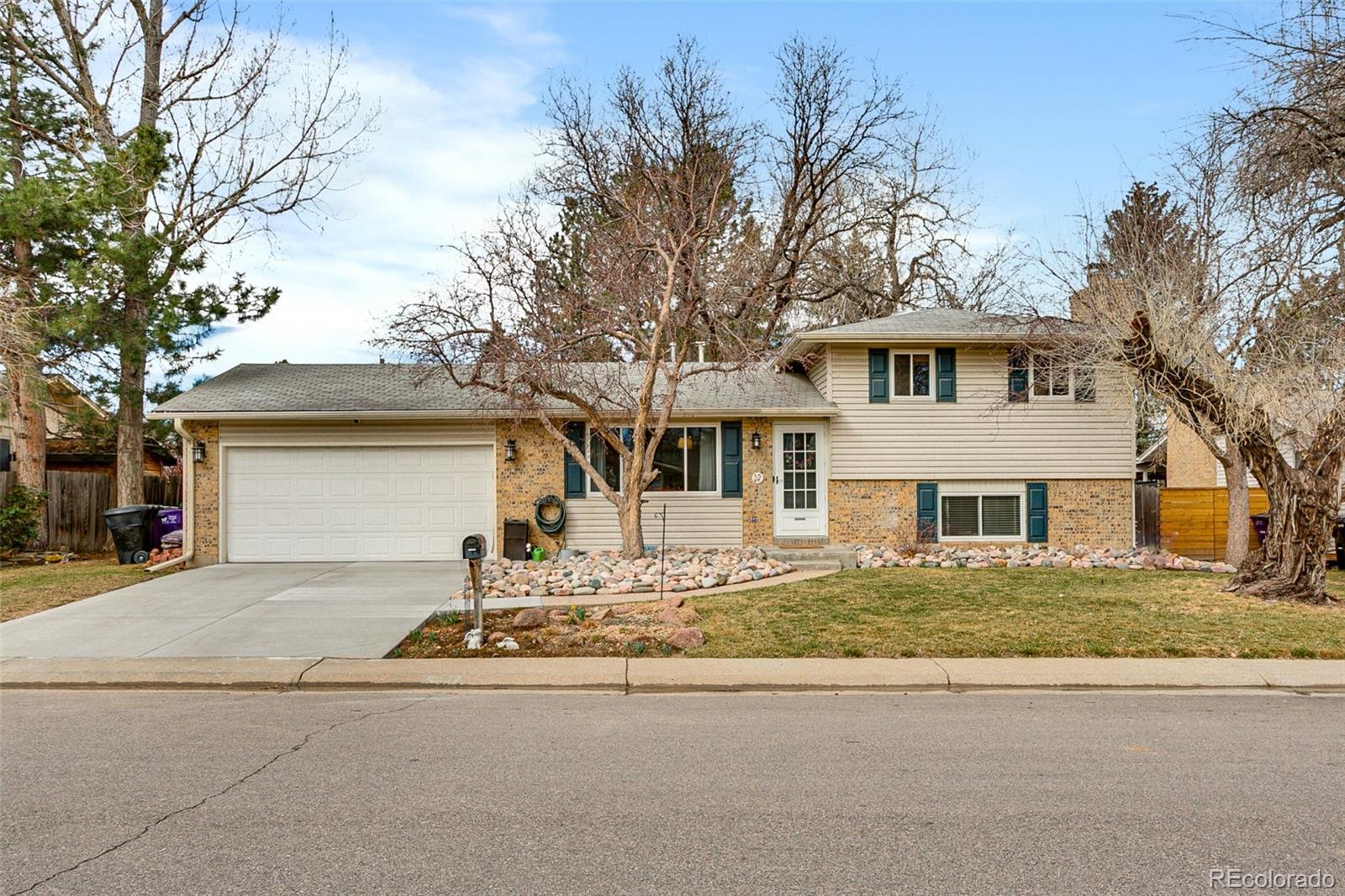 Hampden Heights Denver Home | MLS #: 59419033045 S Beeler Street, Denver Beds: 3 Baths: 2 Price: $519,000