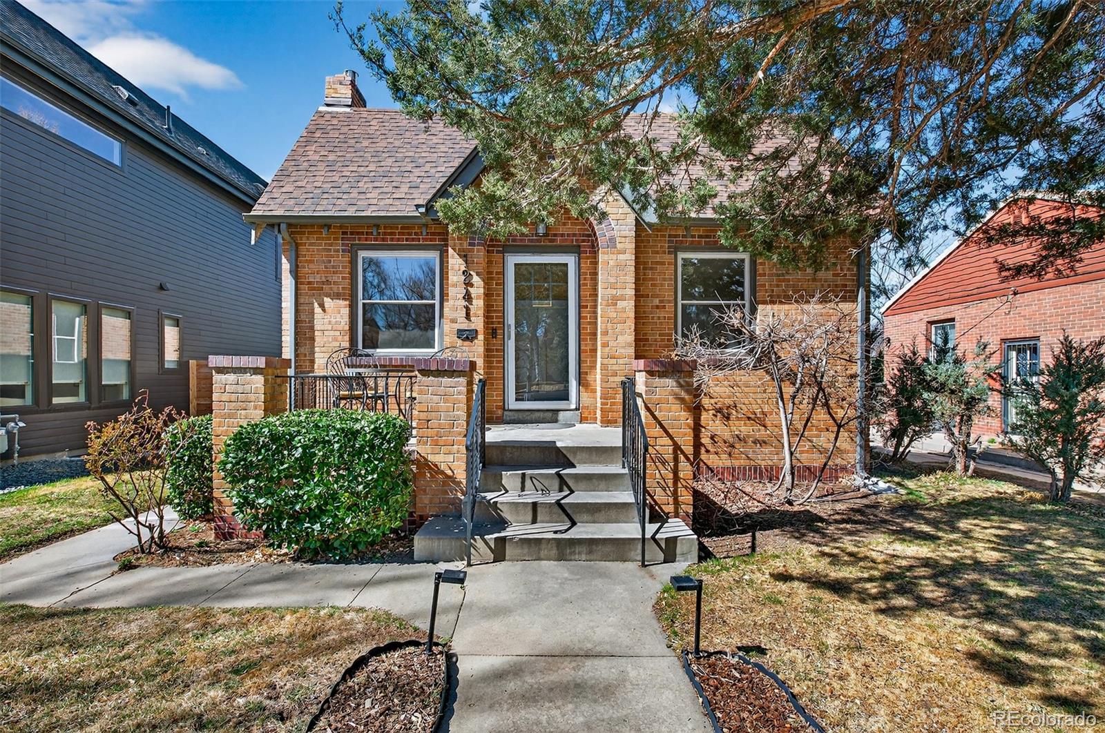  Denver Home | MLS #: 25811741241 S Josephine Street, Denver Beds: 3 Baths: 3 Price: $995,000
