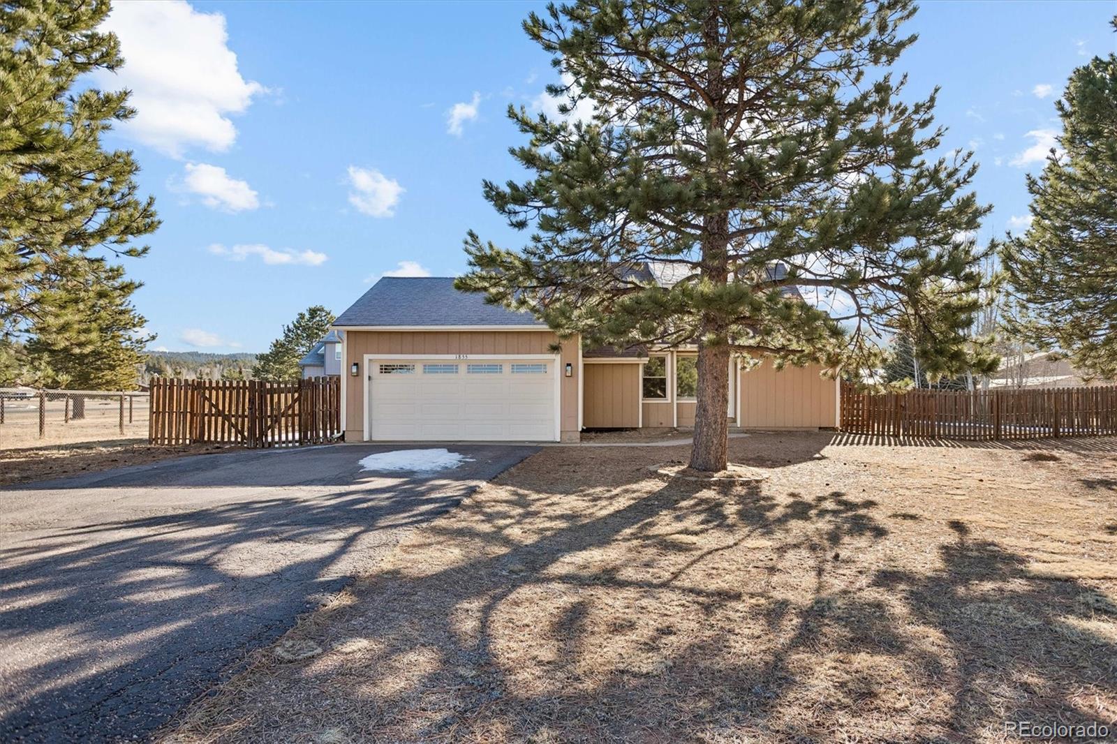  Woodland Park Home | MLS #: 58042721855  Blackfoot Trail, Woodland Park Beds: 3 Baths: 2 Price: $470,000