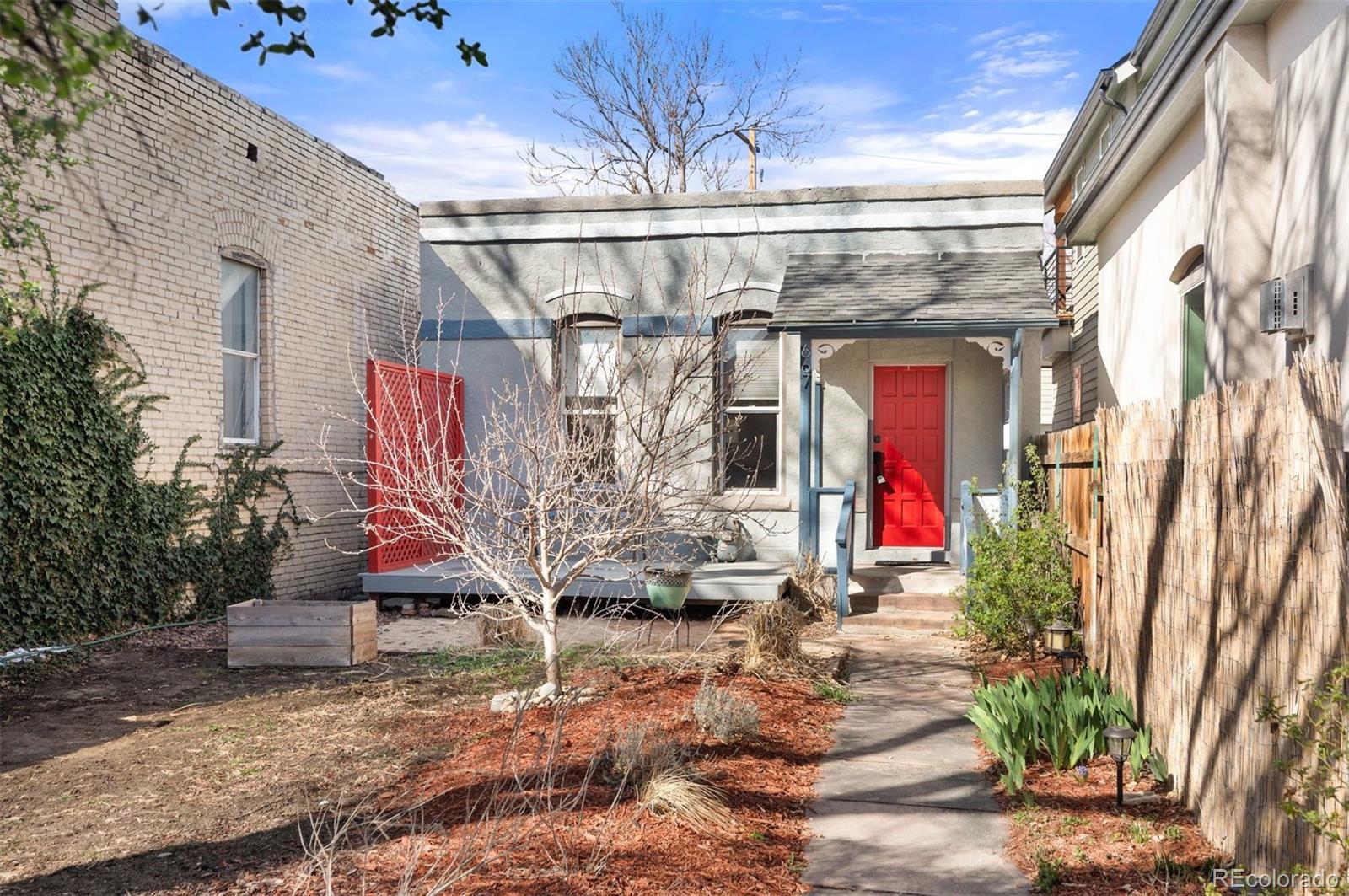 667  elati street, denver sold home. Closed on 2026-04-22 for $426,000.
