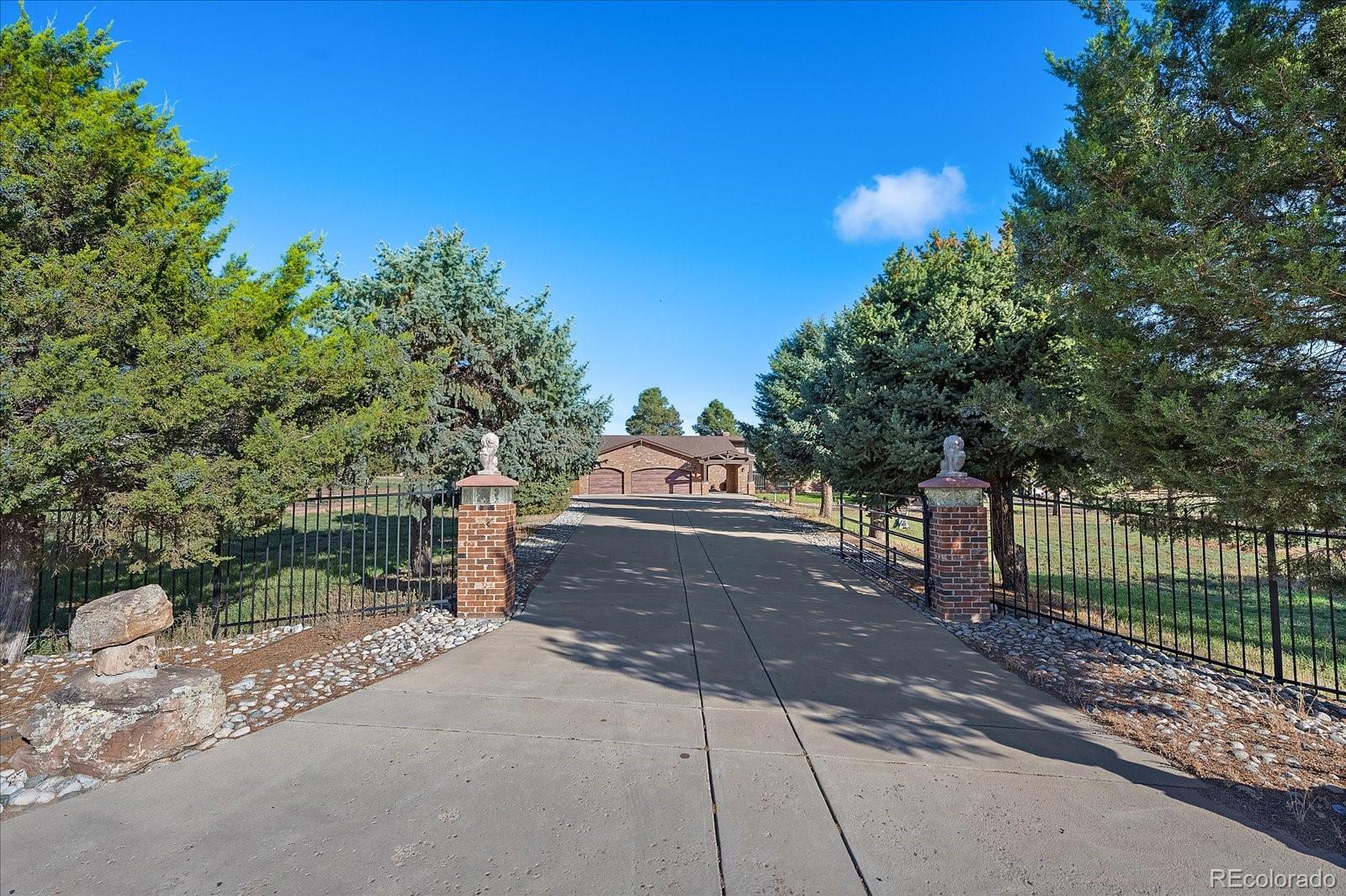  Broomfield Home | MLS #: 22541502081 W 149th Avenue, Broomfield Beds: 4 Baths: 3 Price: $1,400,000