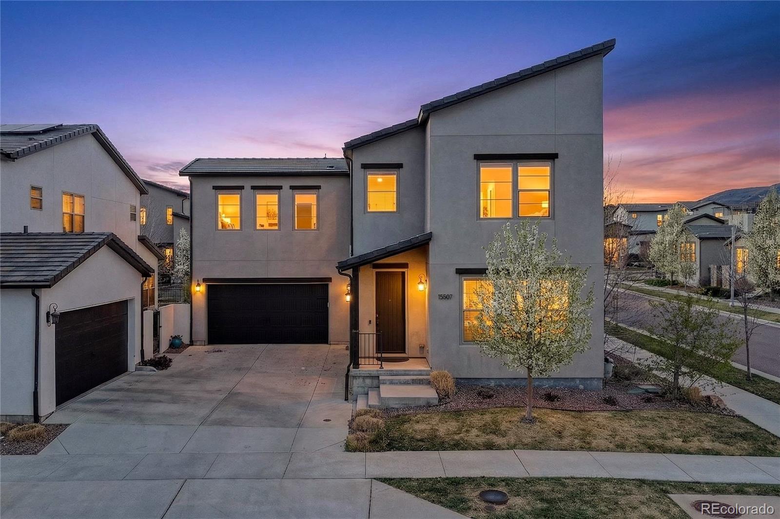 Solterra Lakewood Home | MLS #: 803682215507 W Vassar Avenue, Lakewood Beds: 4 Baths: 4 Price: $900,000