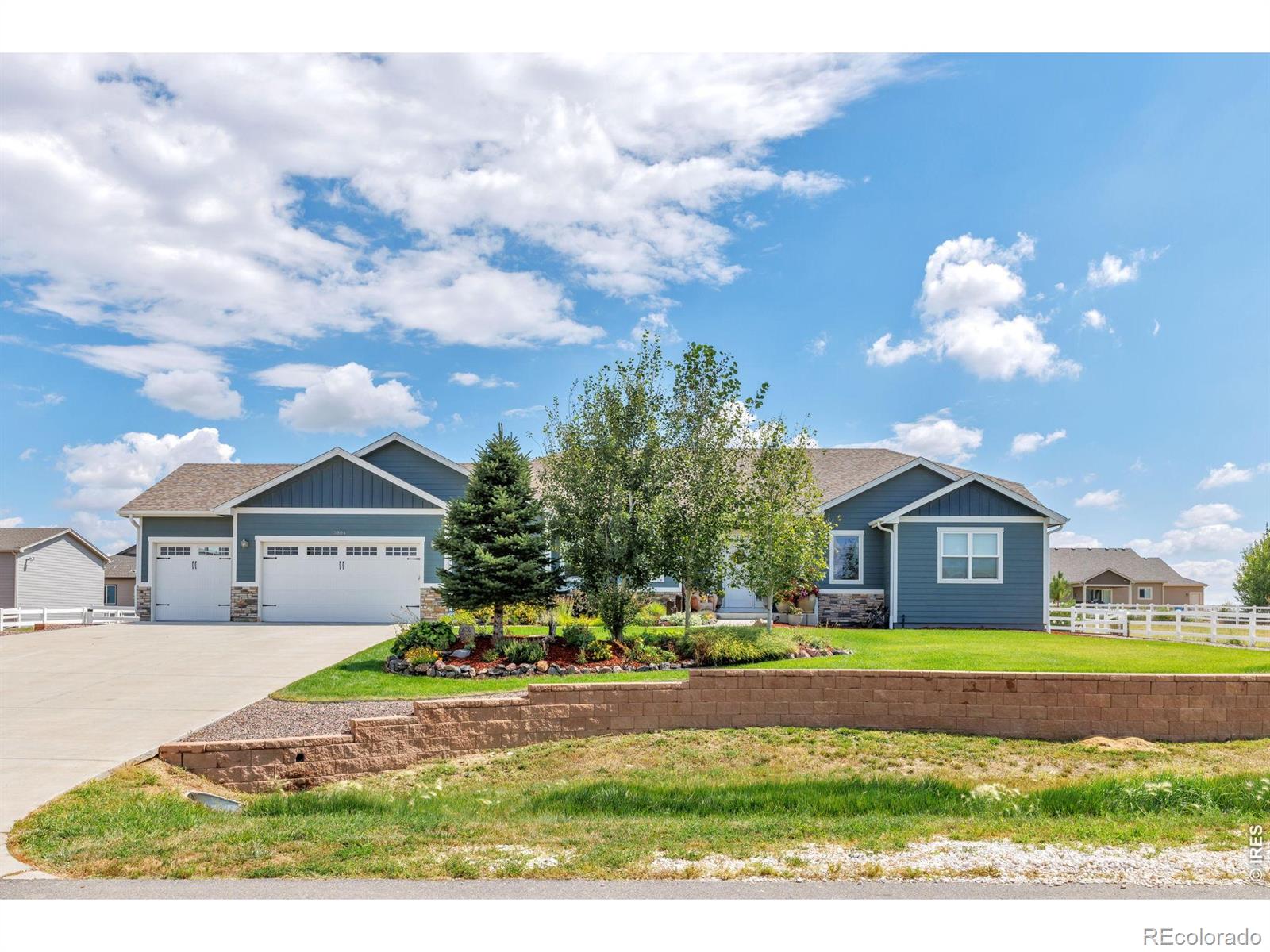 3804  golden eagle drive, Dacono sold home. Closed on 2026-05-11 for $1,268,000.