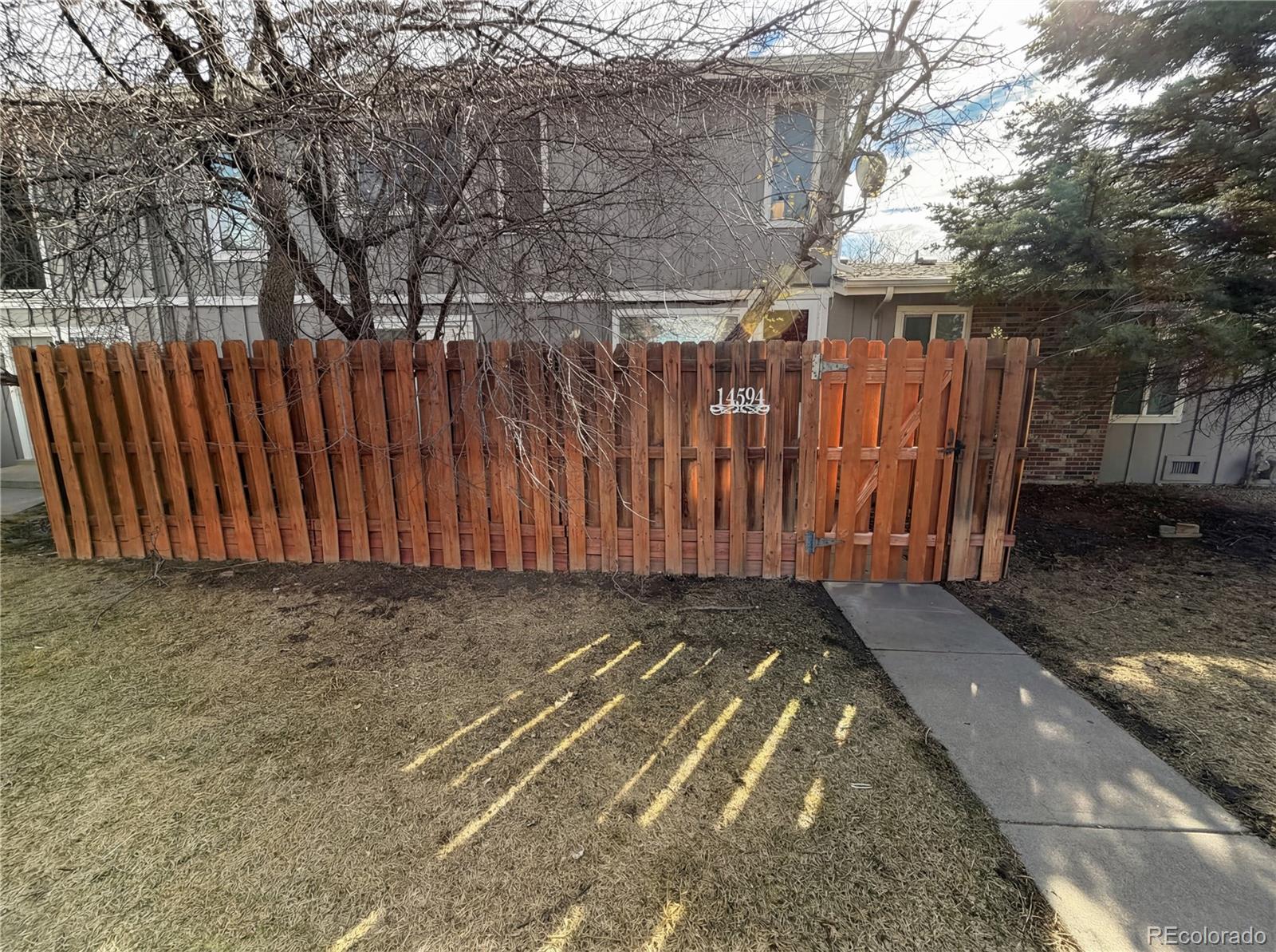 Summerfield Villas Aurora Condo / Townhome | MLS #: 736802214594 E 13th Avenue , Aurora Beds: 2 Baths: 2 Price: $213,000