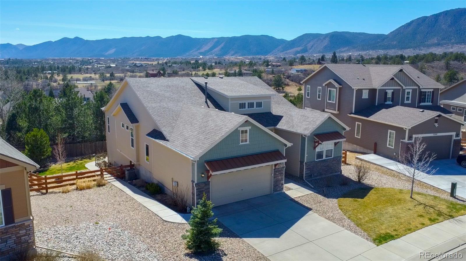  Monument Home | MLS #: 968161317311  Leisure Lake Drive, Monument Beds: 5 Baths: 3 Price: $850,000