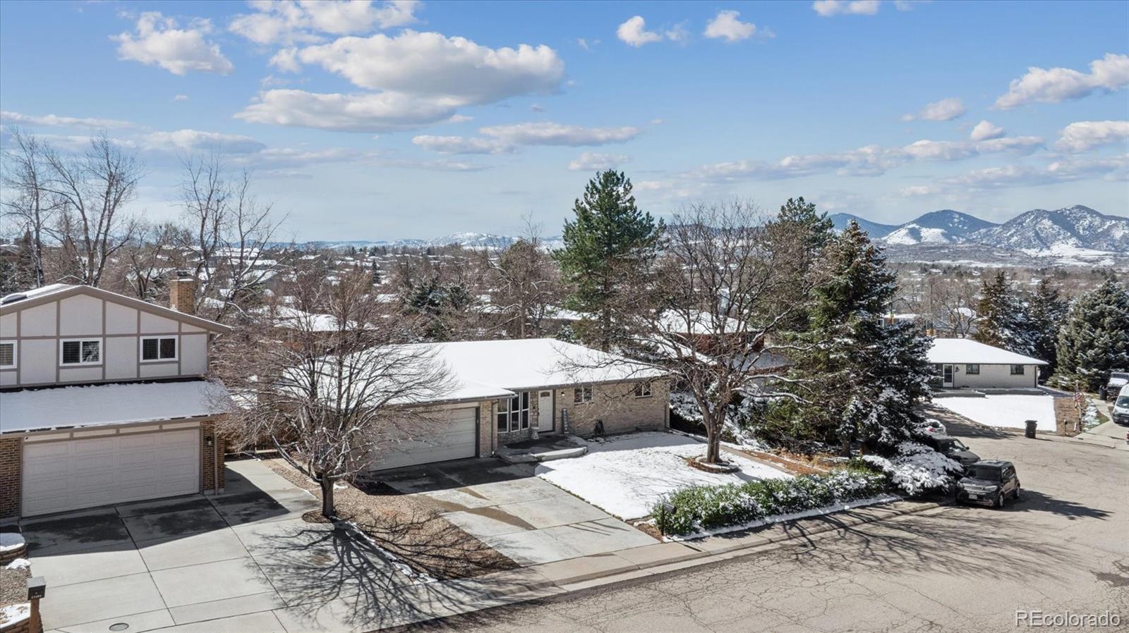 11524 w tulane place, Littleton sold home. Closed on 2026-04-24 for $725,000.