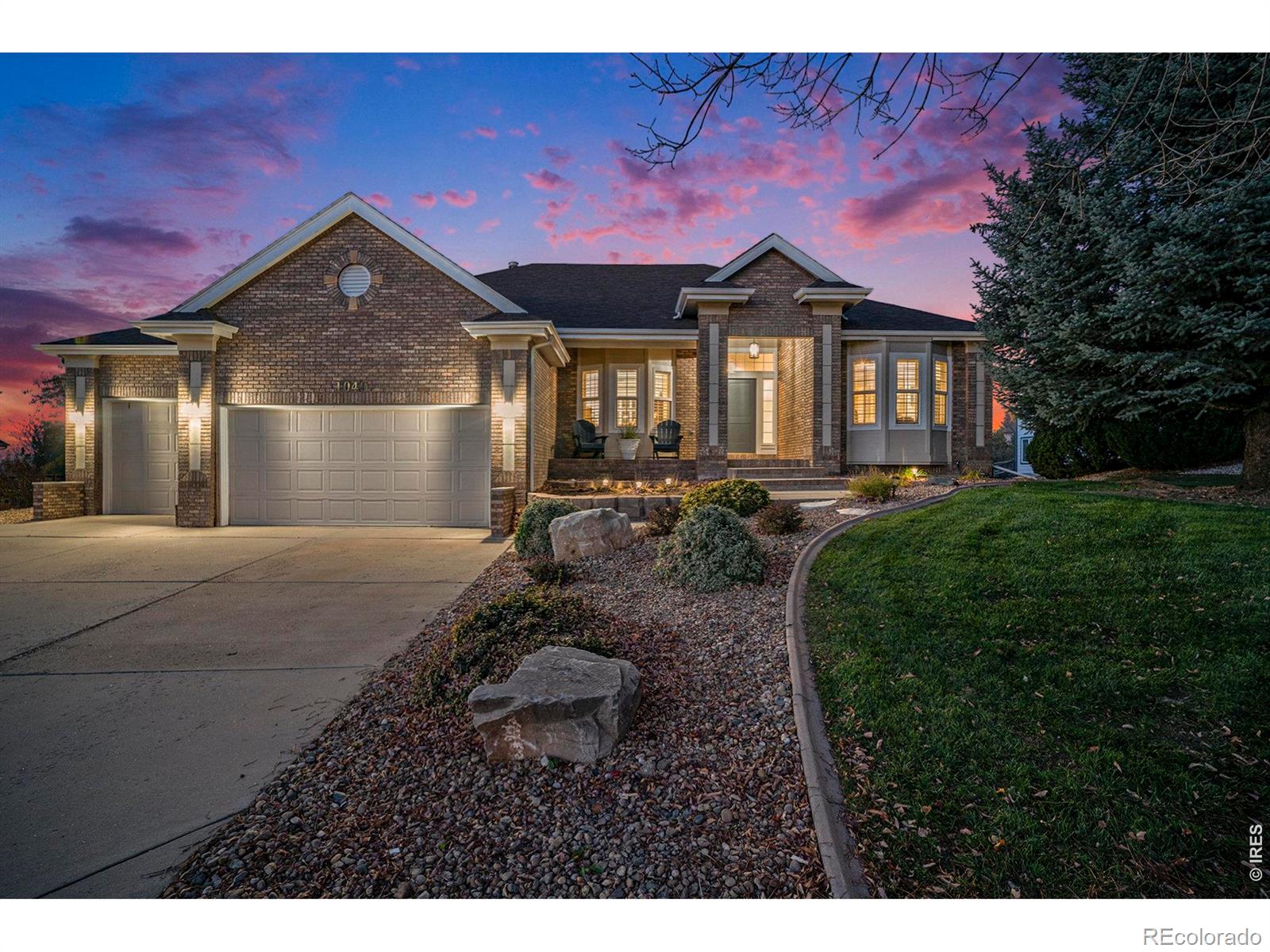  Windsor Home | MLS #: 45678910542071049  Ridge West Drive, Windsor Beds: 5 Baths: 5 Price: $1,049,000