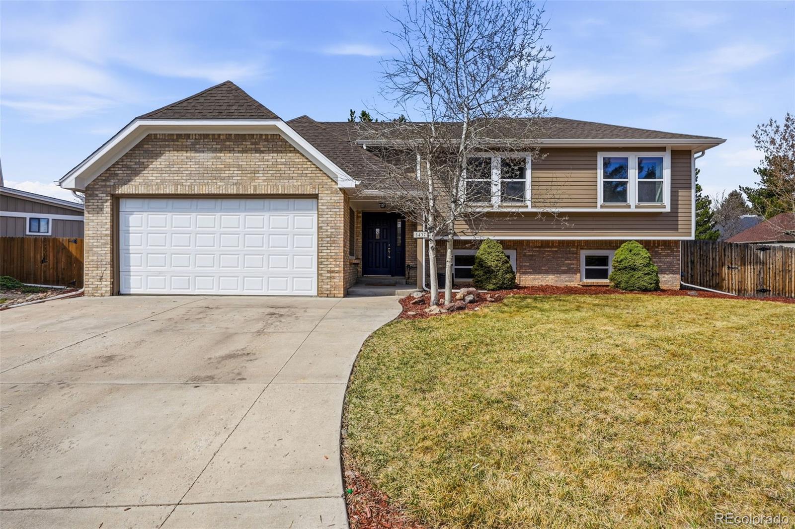 Country West Littleton Home | MLS #: 94722615437 S Swadley Court, Littleton Beds: 3 Baths: 3 Price: $625,000