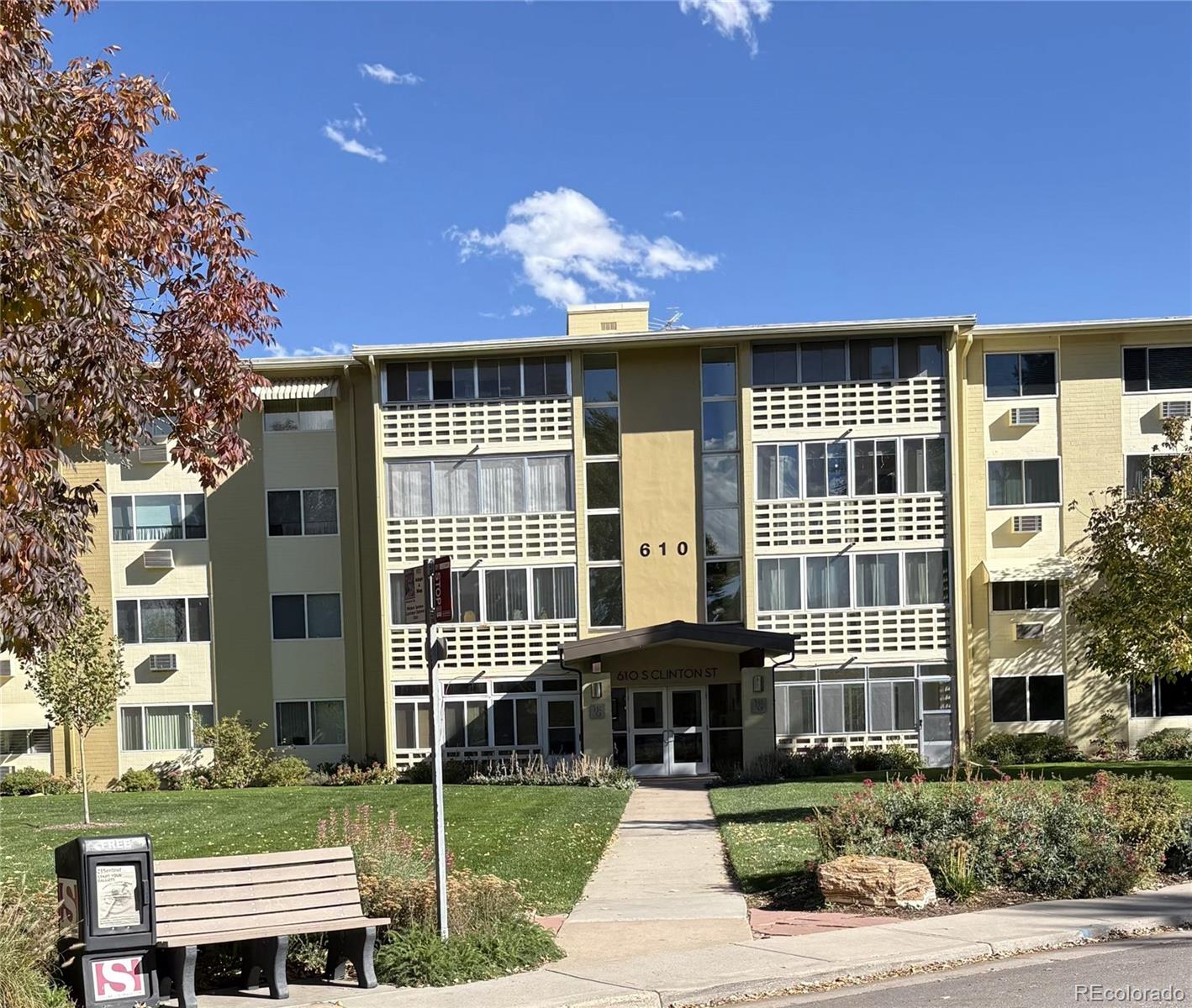 Dsw Denver Condo / Townhome | MLS #: 1527607610 S Clinton Street 4A, Denver Beds: 2 Baths: 2 Price: $239,900