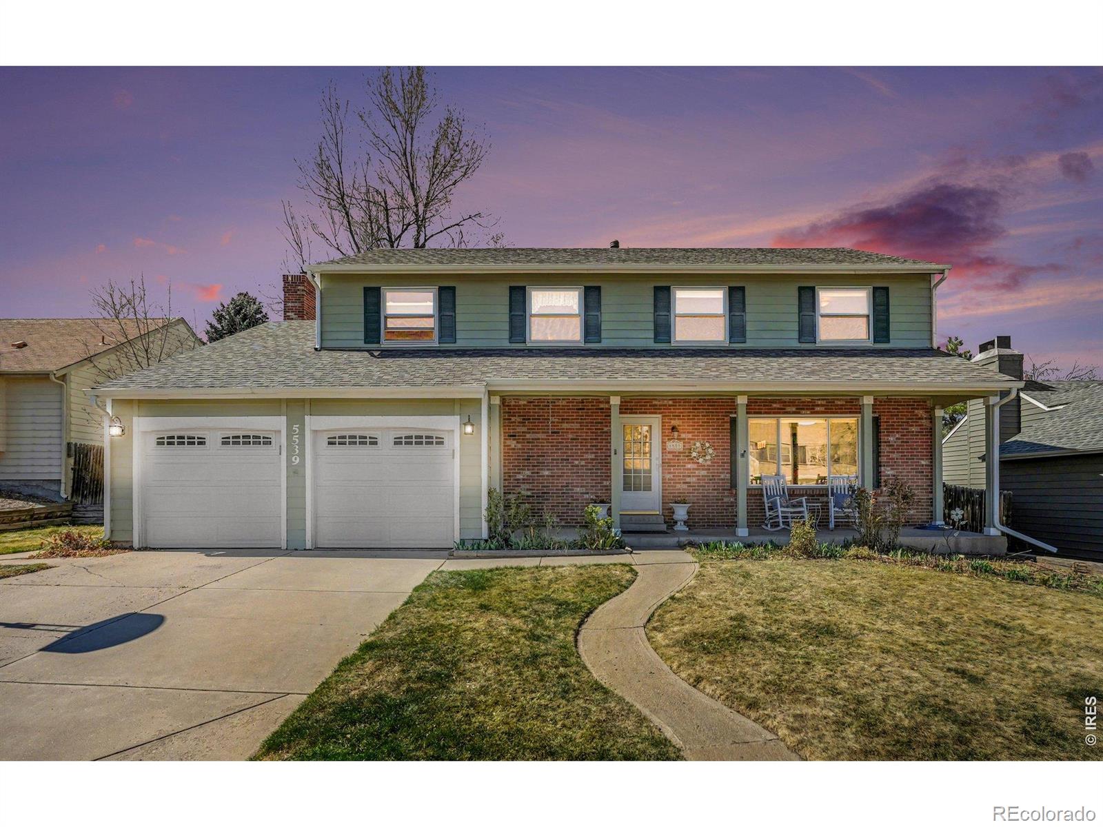 Liberty Hill Centennial Home | MLS #: 45678910544715539 E Briarwood Circle, Centennial Beds: 4 Baths: 3 Price: $639,900