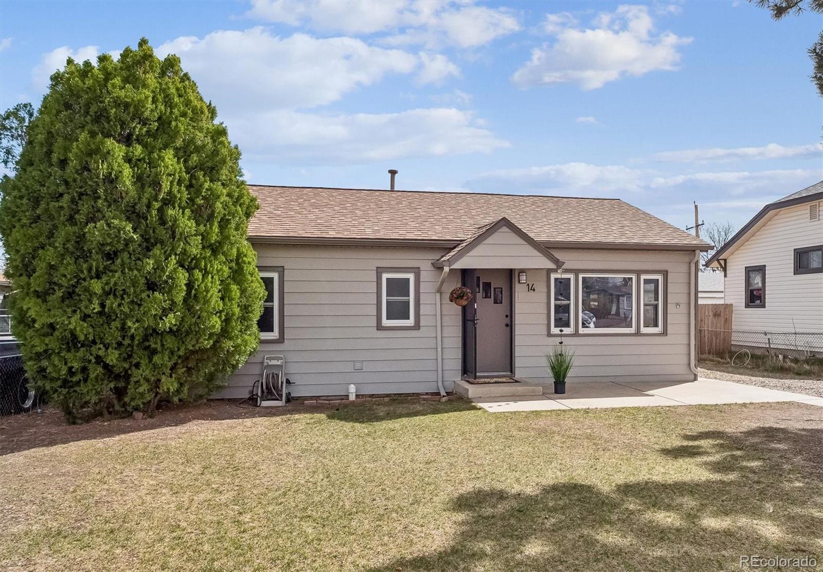  Lakewood Home | MLS #: 834620414  Jay Street, Lakewood Beds: 3 Baths: 1 Price: $440,000