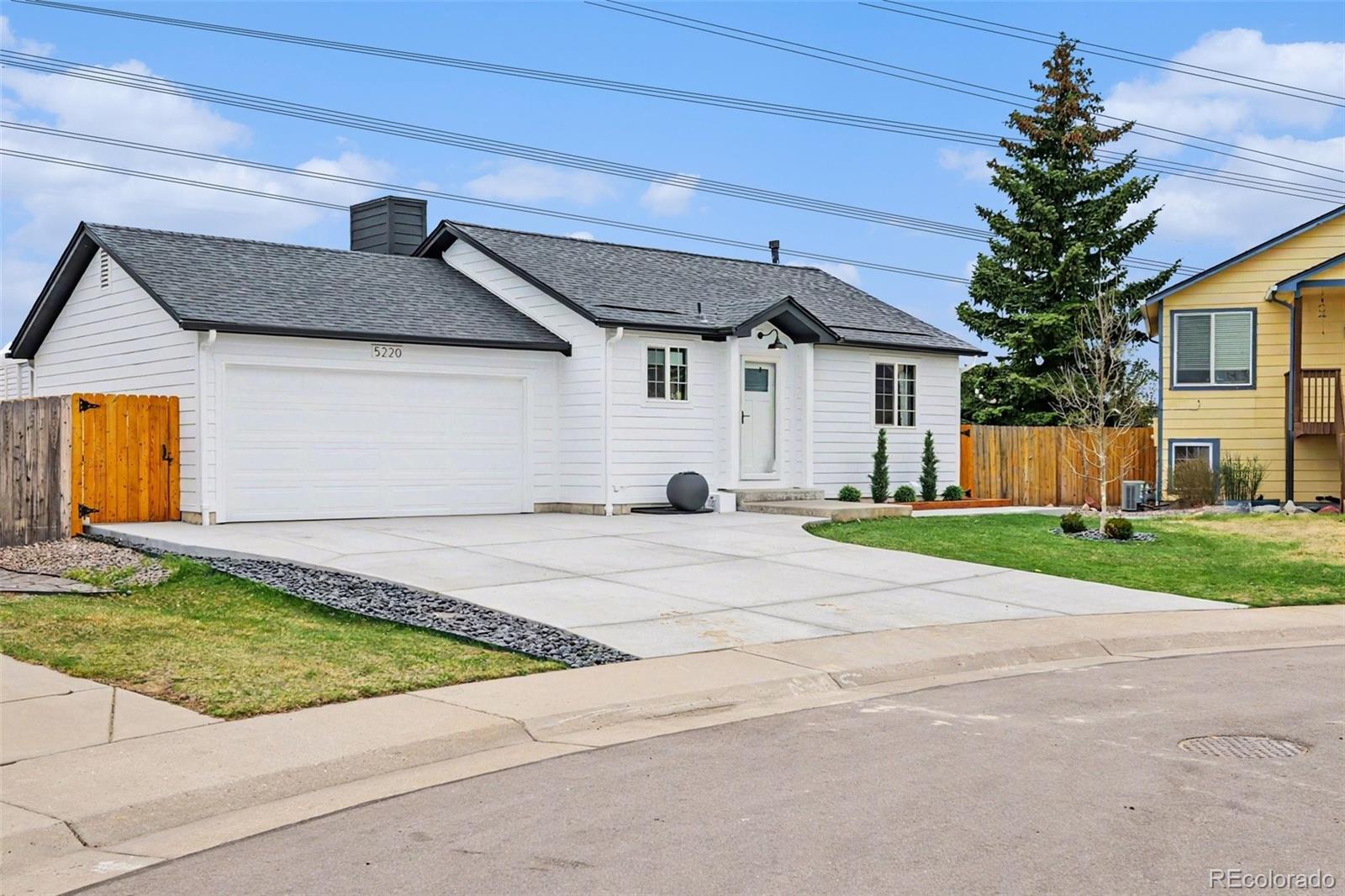 Founders Village Castle Rock Home | MLS #: 60589135220 E Aspen Avenue, Castle Rock Beds: 4 Baths: 2 Price: $550,000