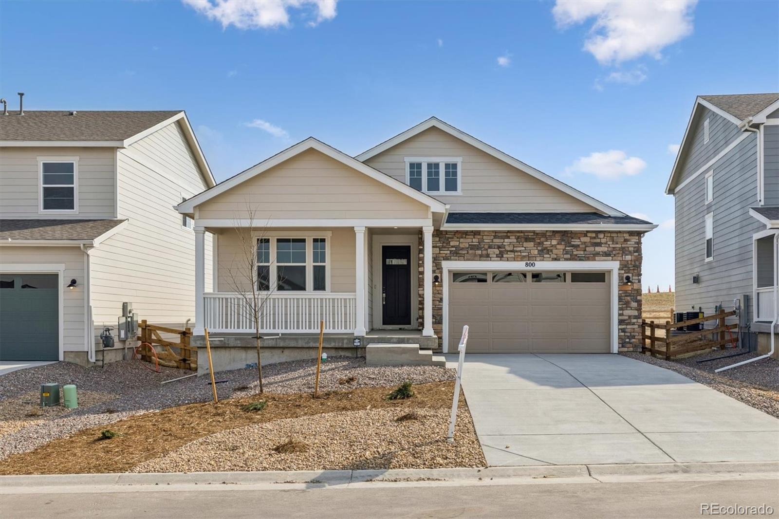  Elizabeth Home | MLS #: 6990138800  Lawson Drive, Elizabeth Beds: 5 Baths: 3 Price: $684,950
