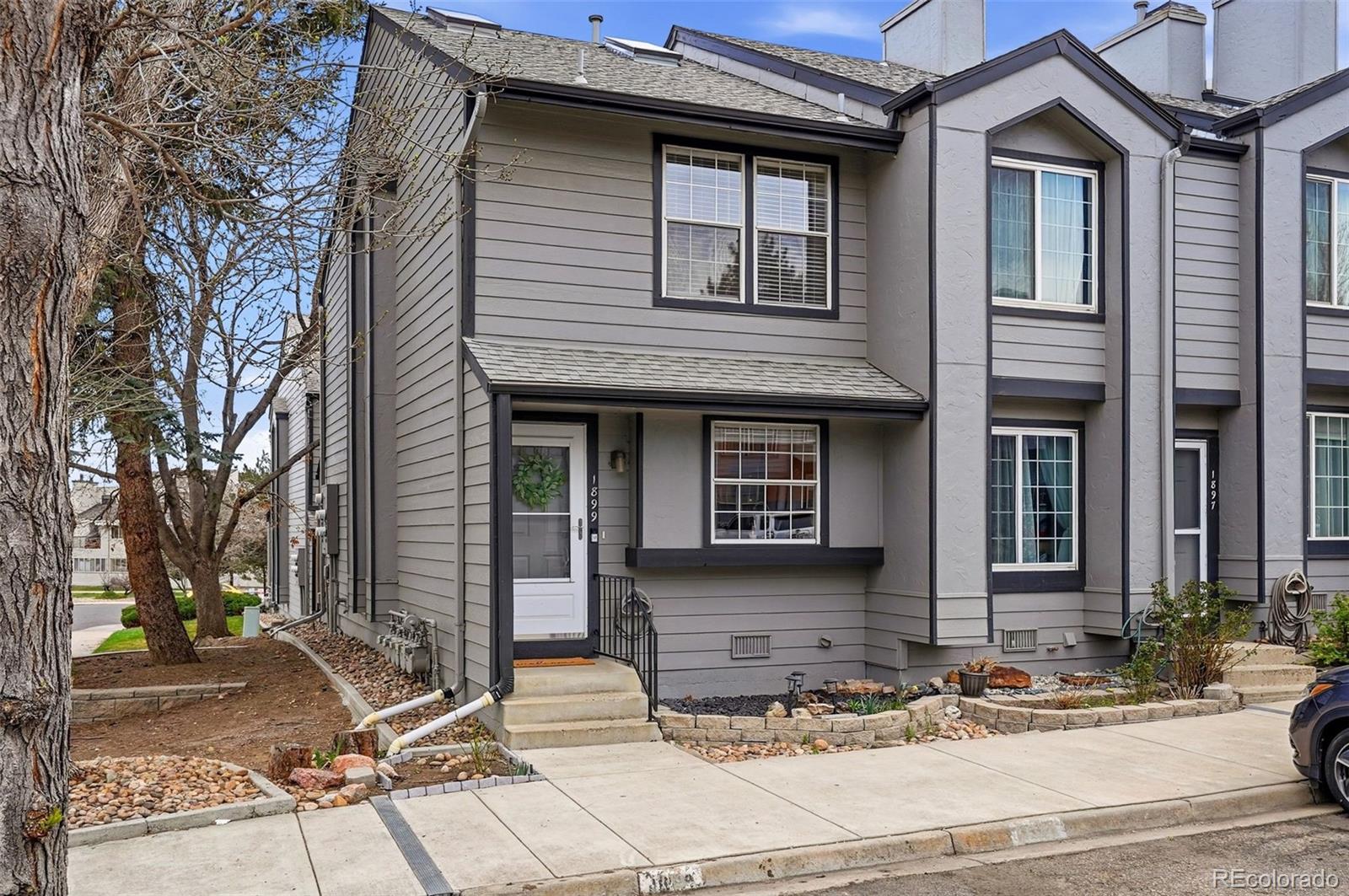  Lakewood Condo / Townhome | MLS #: 22133091899  Newland Court , Lakewood Beds: 2 Baths: 2 Price: $348,000