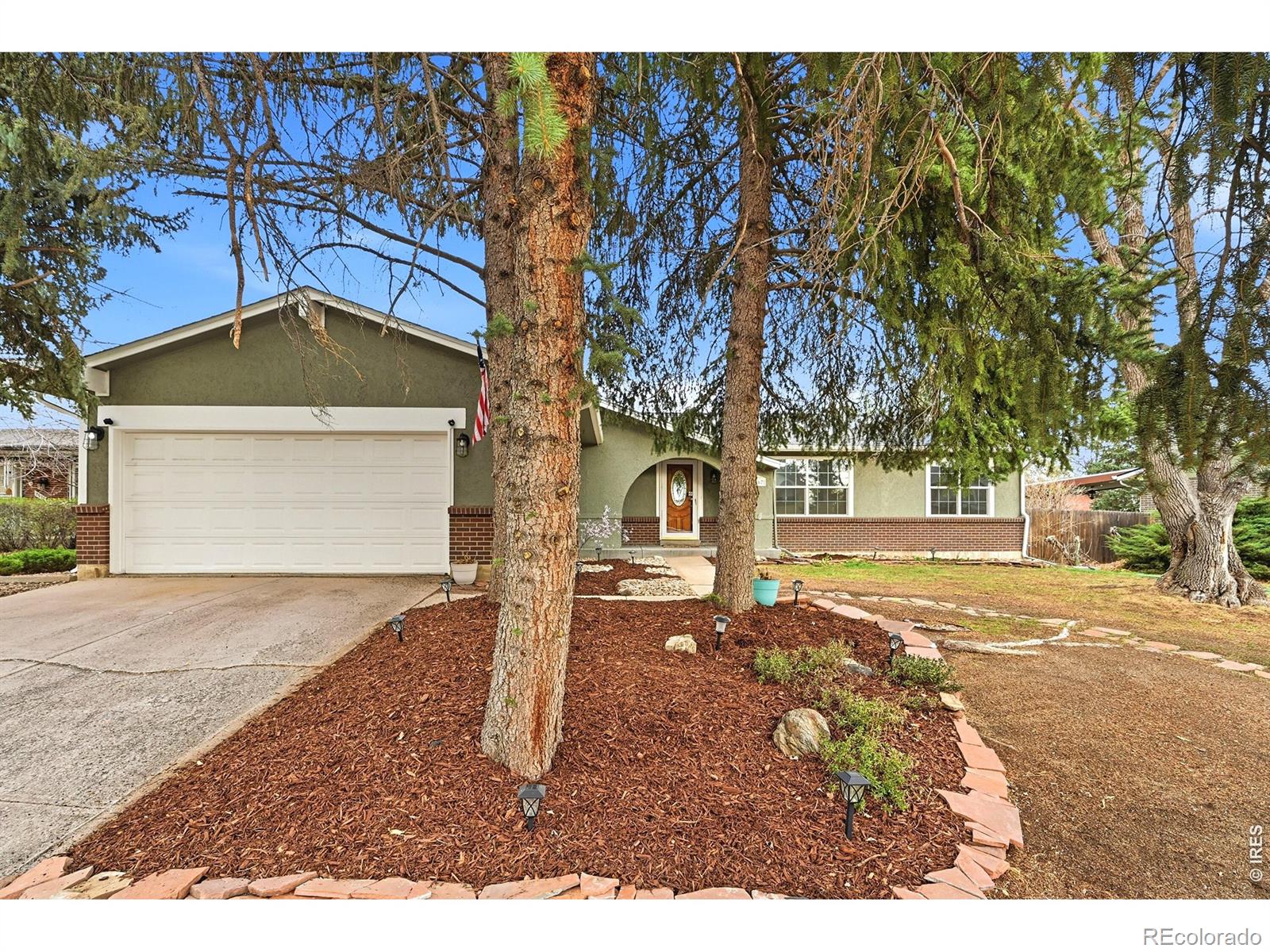 Lake Arbor Arvada Home | MLS #: 45678910546297567 W 83rd Way, Arvada Beds: 4 Baths: 2 Price: $625,000