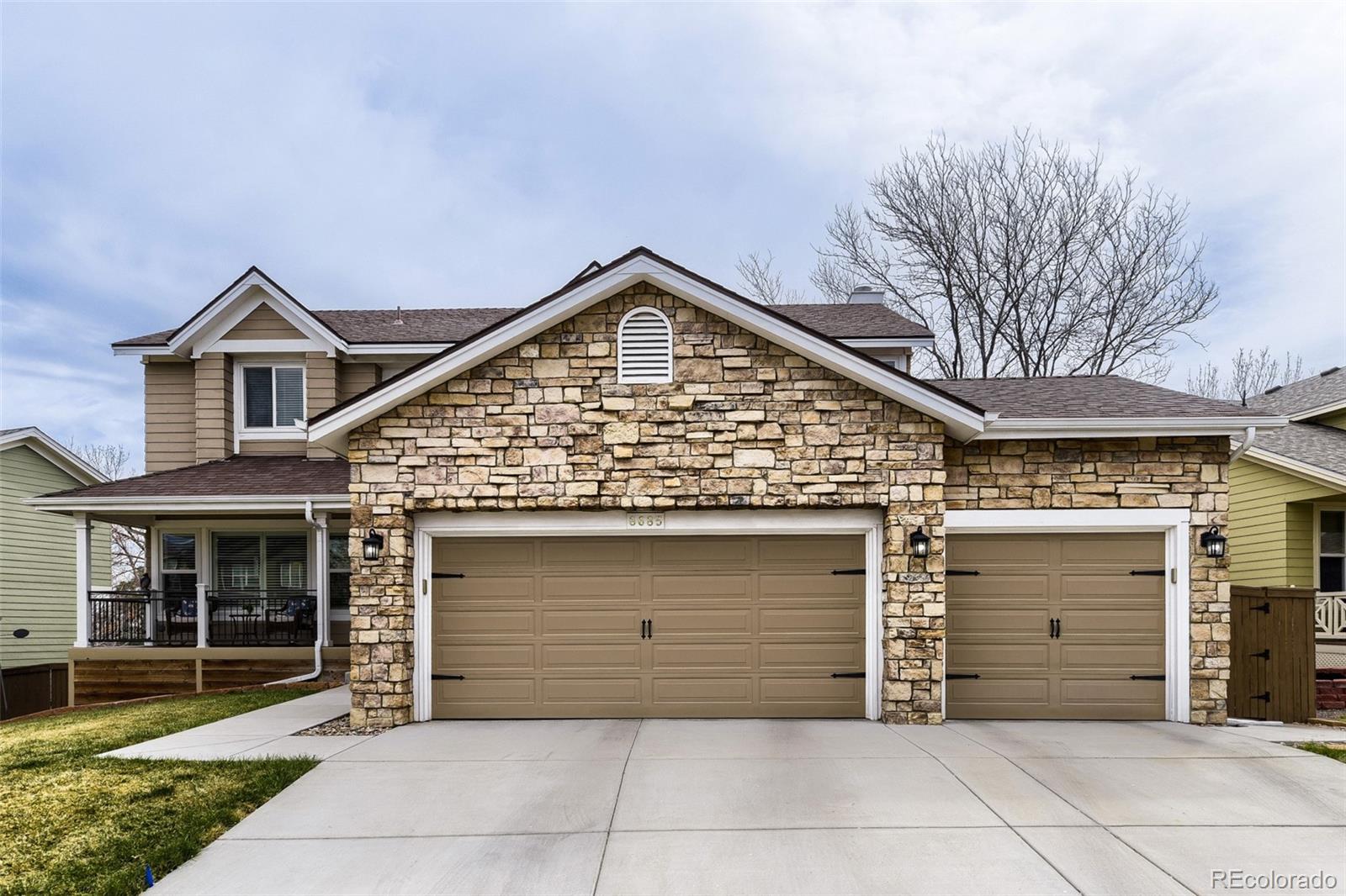  Highlands Ranch Home | MLS #: 83171768685  Aberdeen Circle, Highlands Ranch Beds: 4 Baths: 4 Price: $850,000