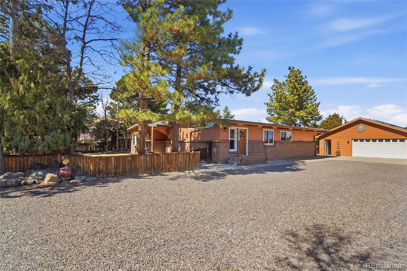  Golden Home | MLS #: 732835515325 W 48th Avenue, Golden Beds: 4 Baths: 2 Price: $779,000