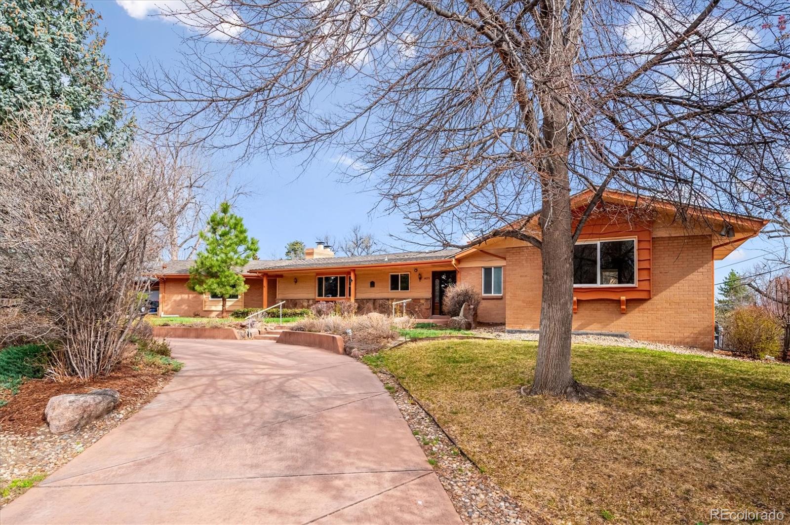 Applewood Mesa Golden Home | MLS #: 765603614075  Crabapple Road, Golden Beds: 6 Baths: 4 Price: $1,375,000